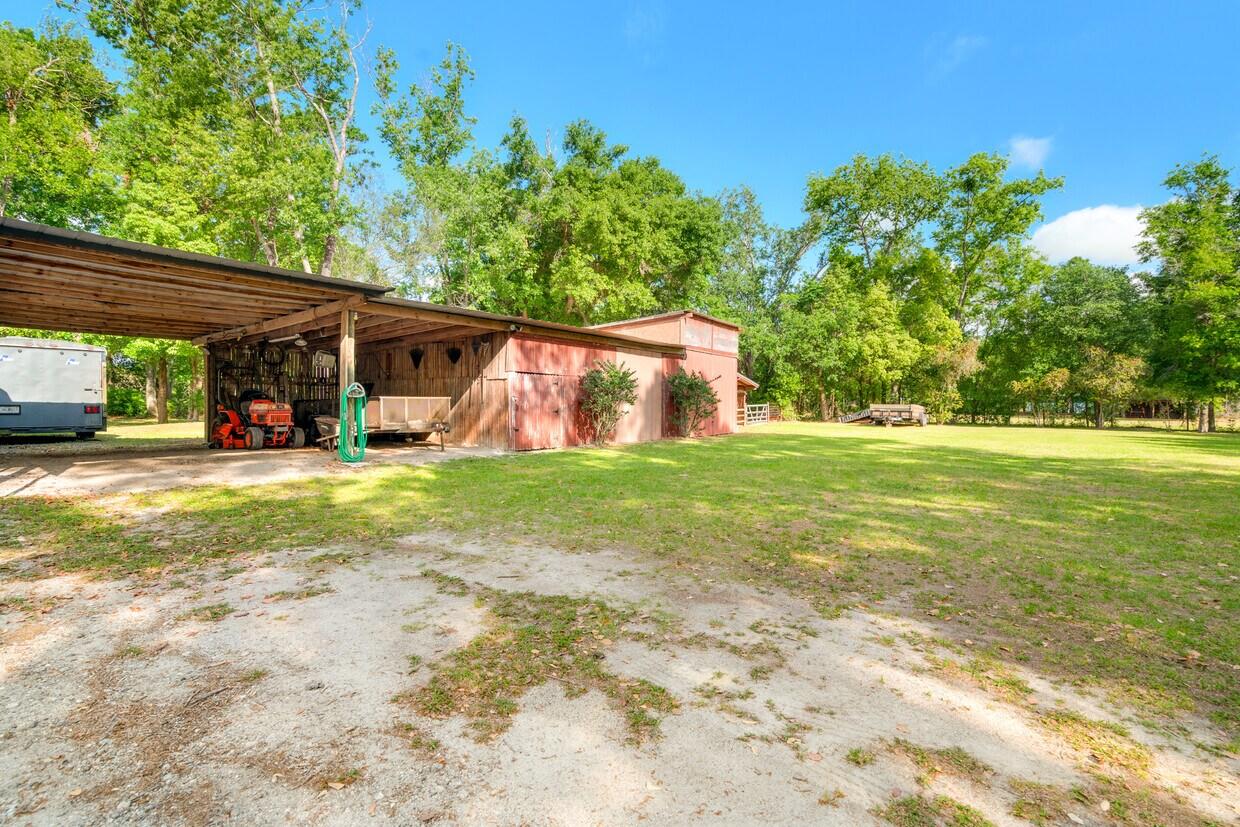 Rare 7.5 acre Multi-Use Investment Property, 4045-4049 Allen Road, Zephyrhills, FL 33541