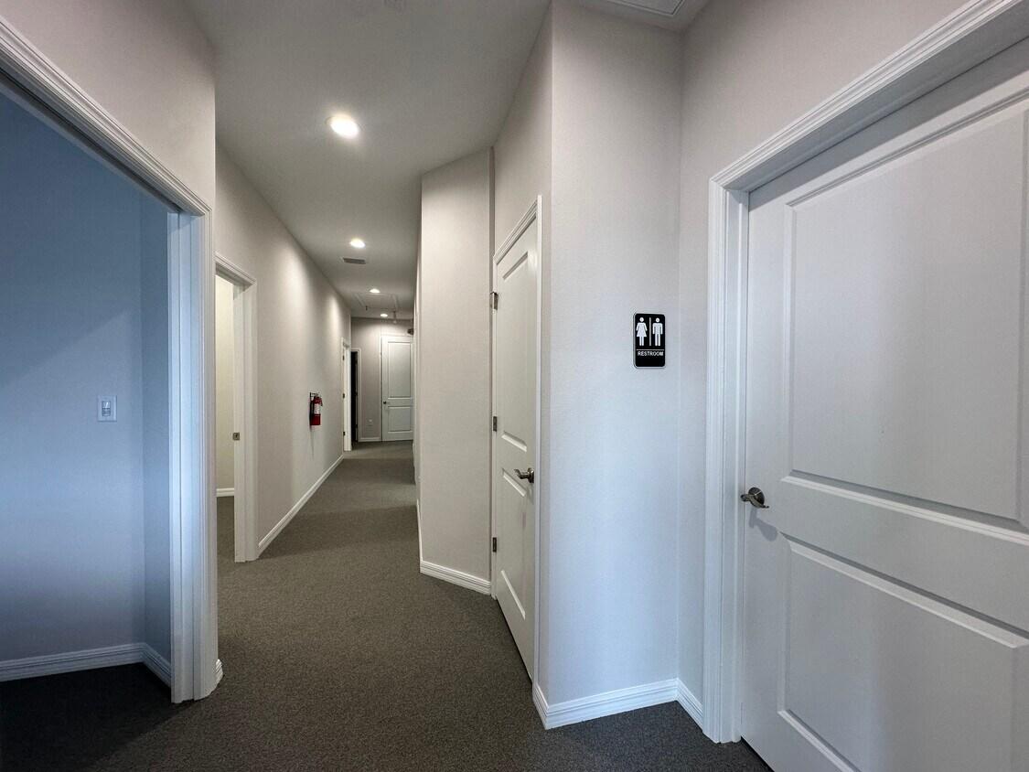 Brand-New Turn-Key Office in Lutz, 2980 Allegra Way, Lutz, FL 33559