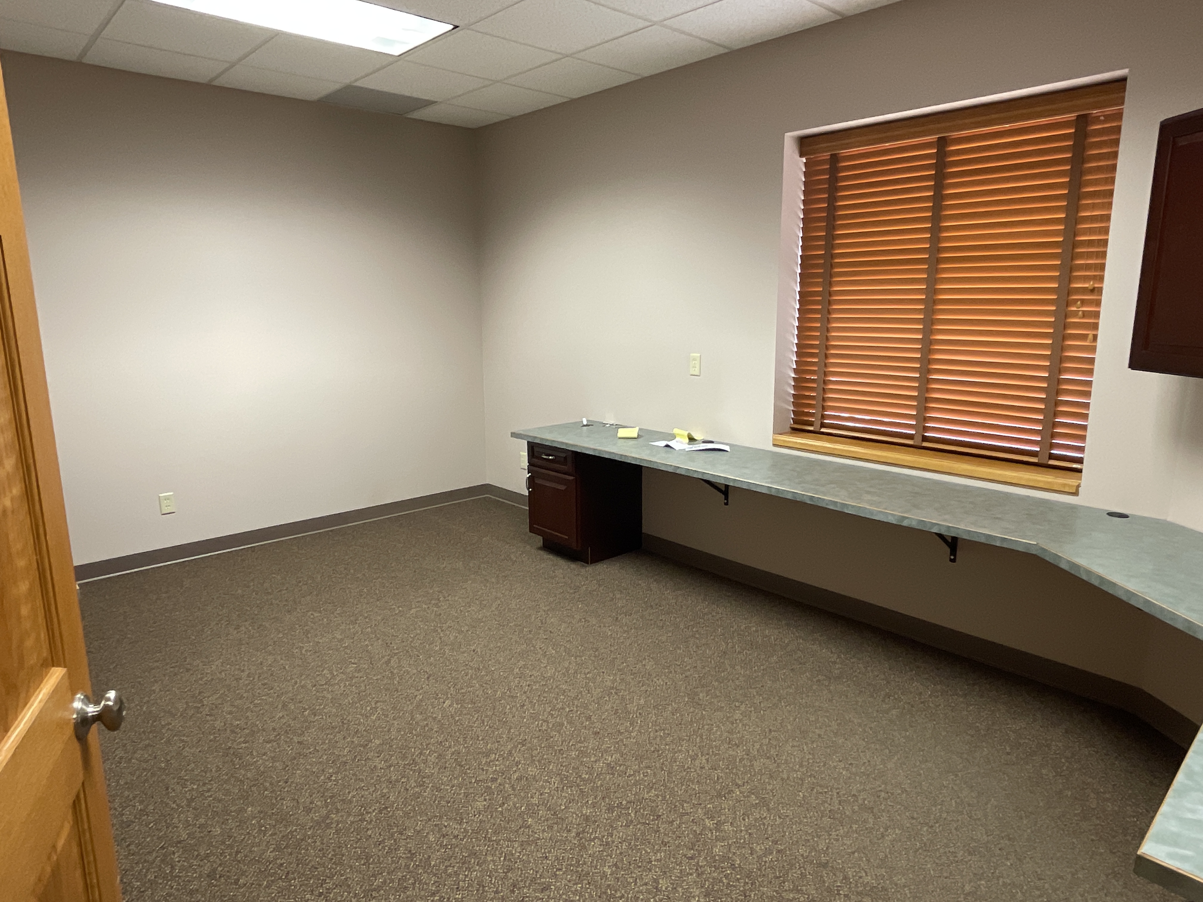 Mixed Use Commercial Building, 146 2nd Avenue Northeast, Valley City, ND 58072