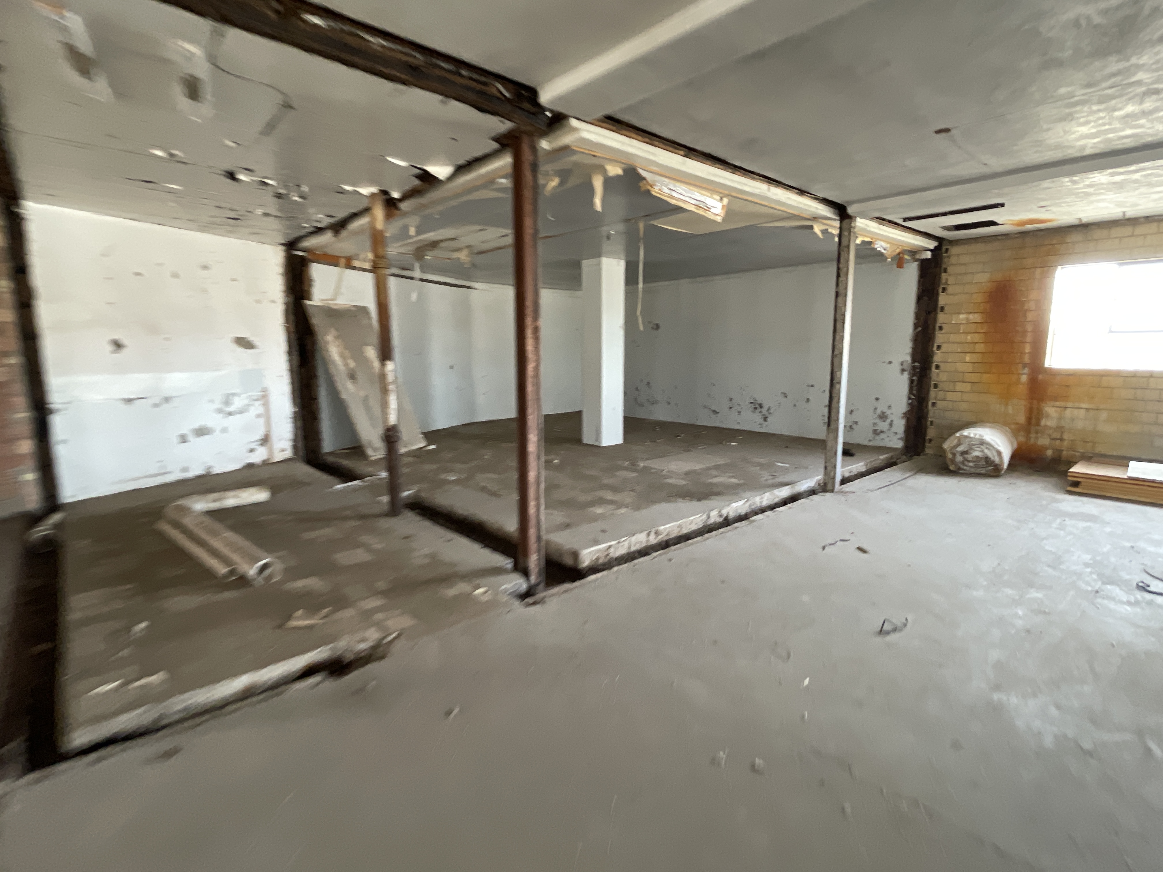 Mixed Use Commercial Building, 146 2nd Avenue Northeast, Valley City, ND 58072