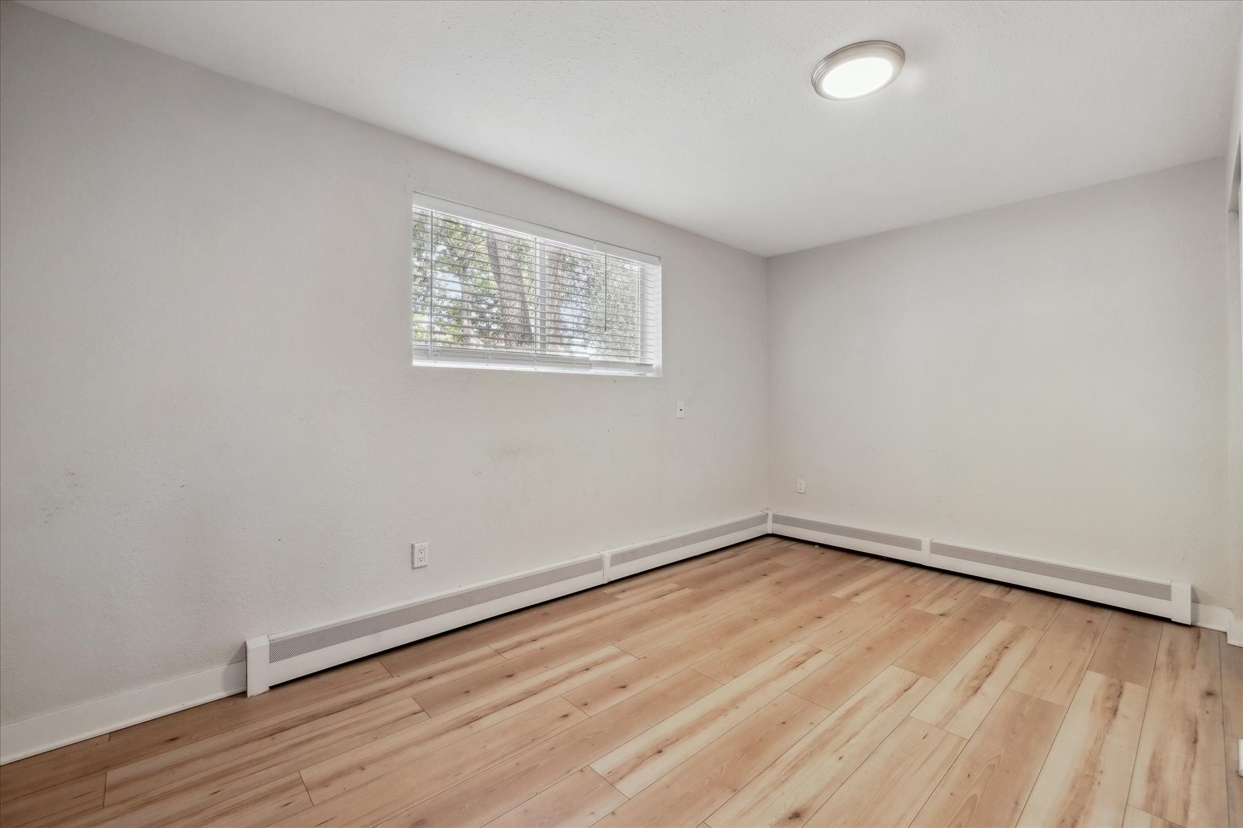 1923 Dallas Street, Aurora, CO 80010