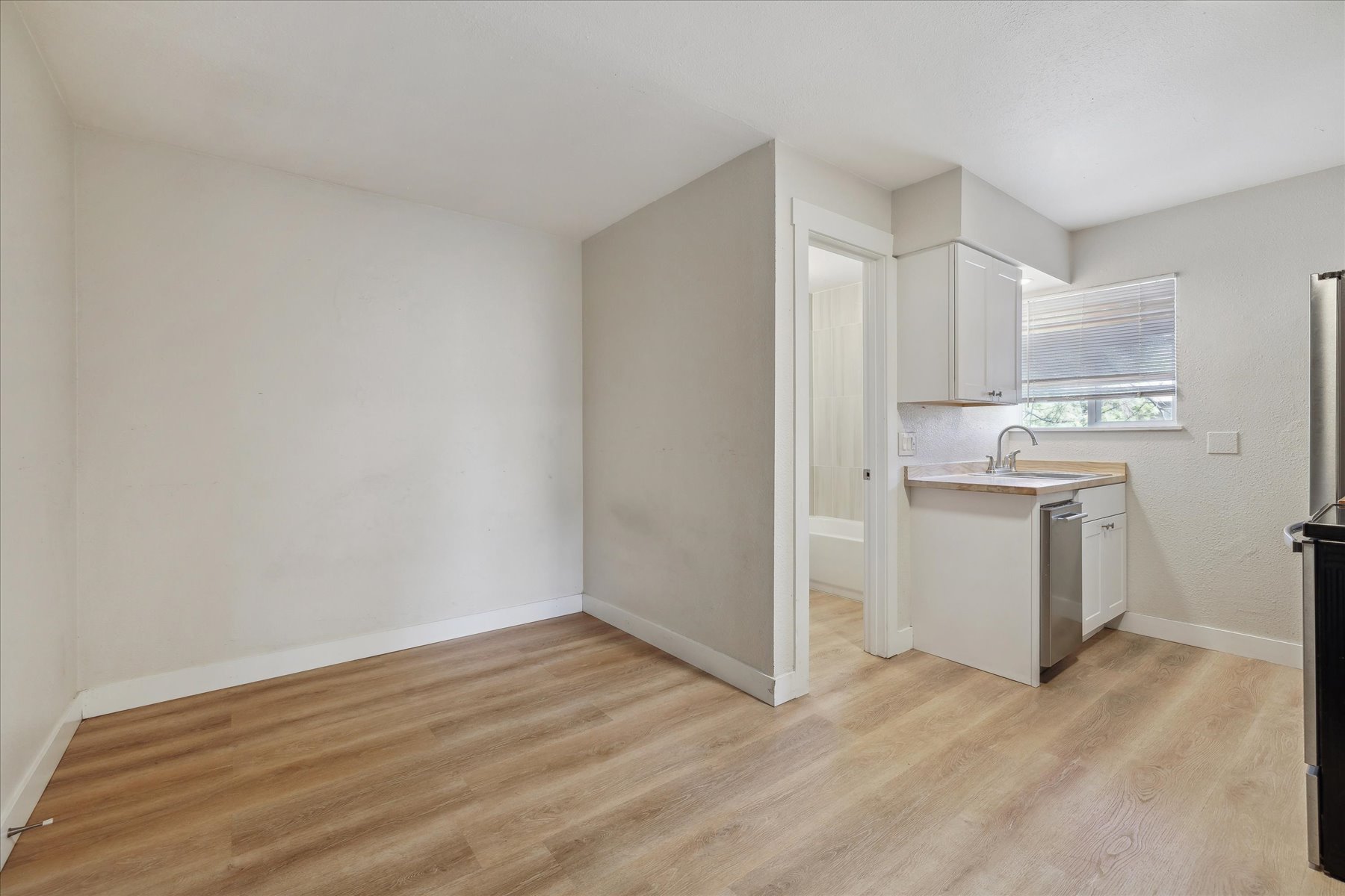 1923 Dallas Street, Aurora, CO 80010