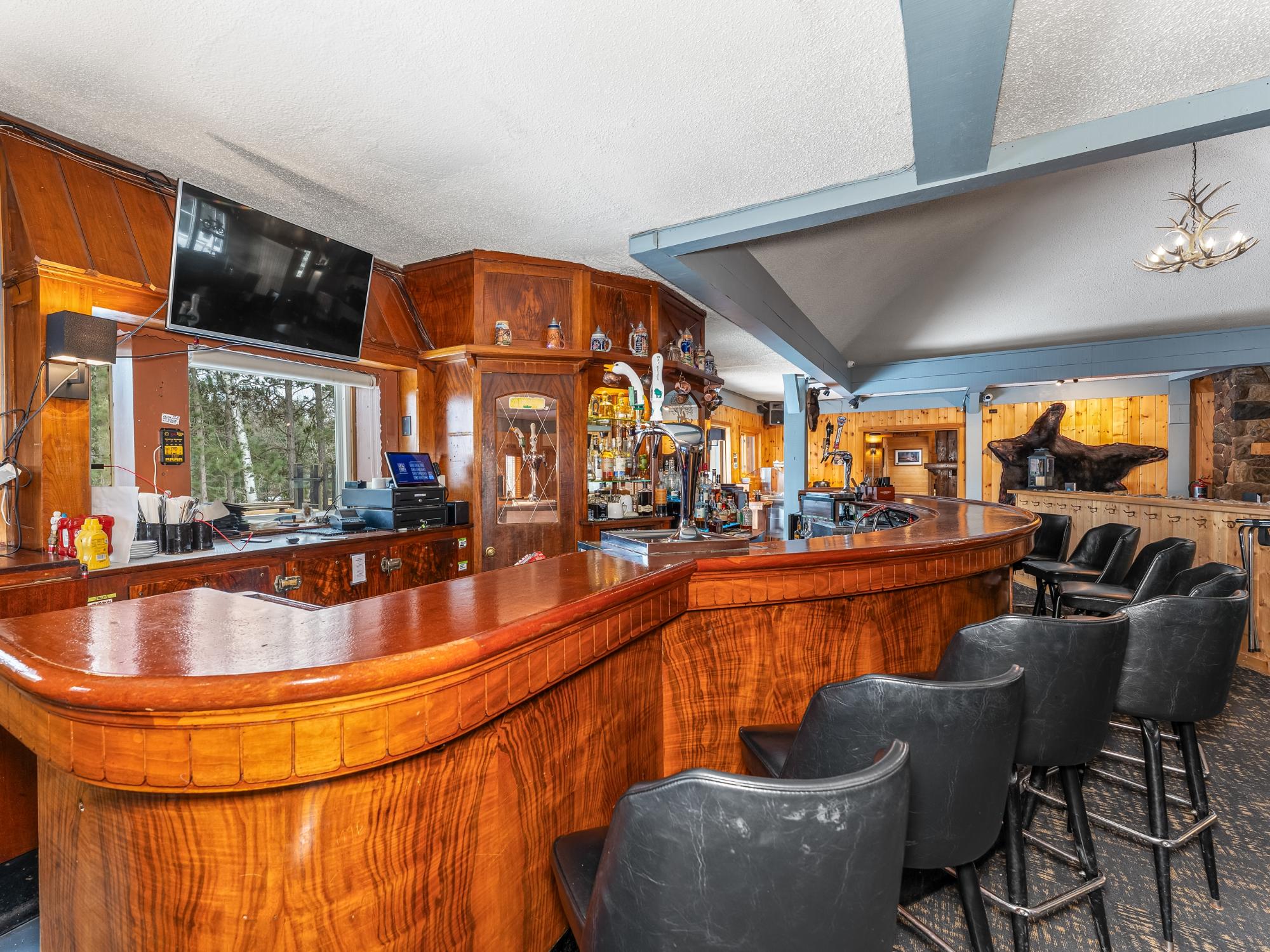 LEASE - Manitowish River Business Opportunity, 5675 County Highway M, Boulder Junction, WI 54512