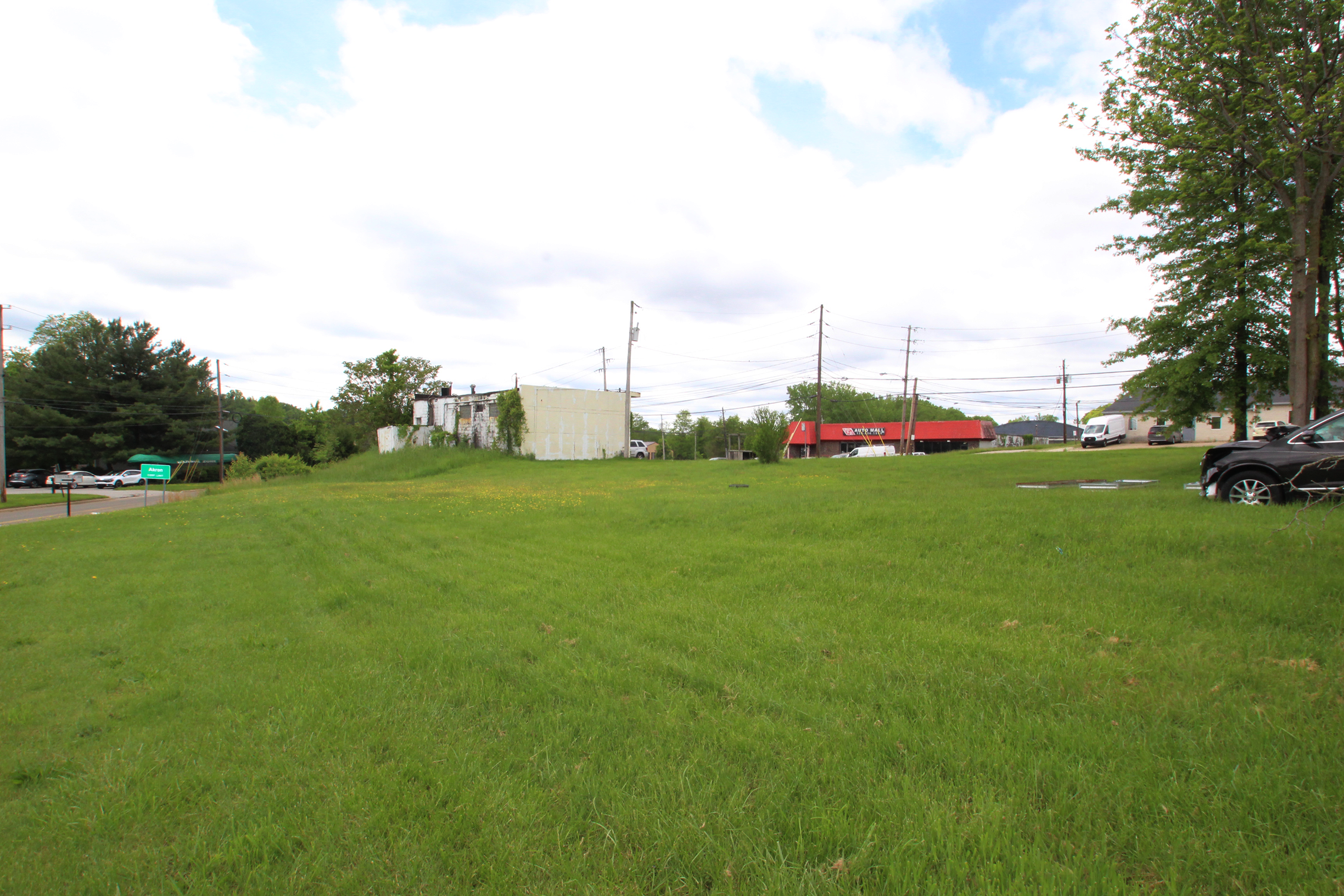 1225 Brittain Road, Akron, OH 44310