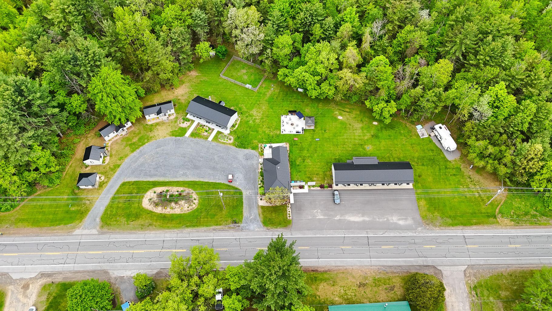 The Shamrock Inn, 2445 U.S. 9, Peru, NY 12972