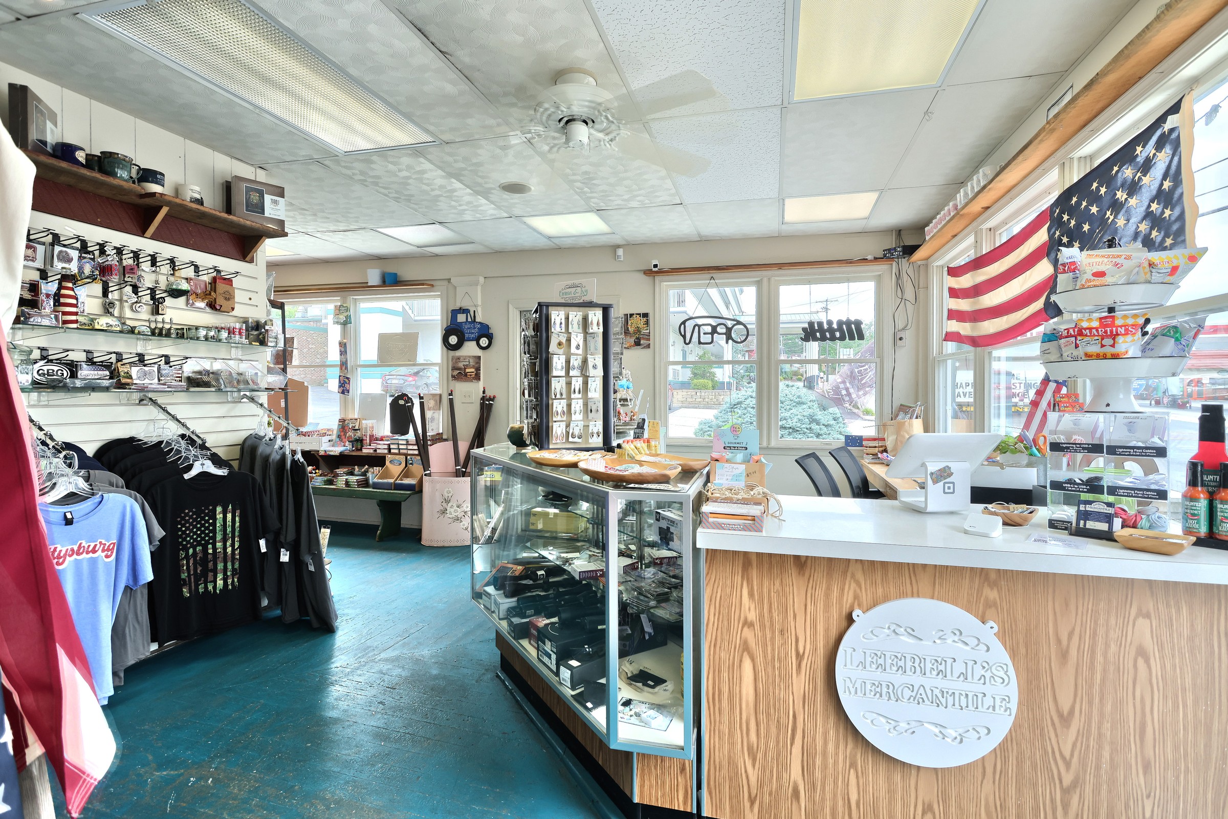 COMMERCIAL RETAIL STORE FRONT, 504 Baltimore Street, Gettysburg, PA 17325
