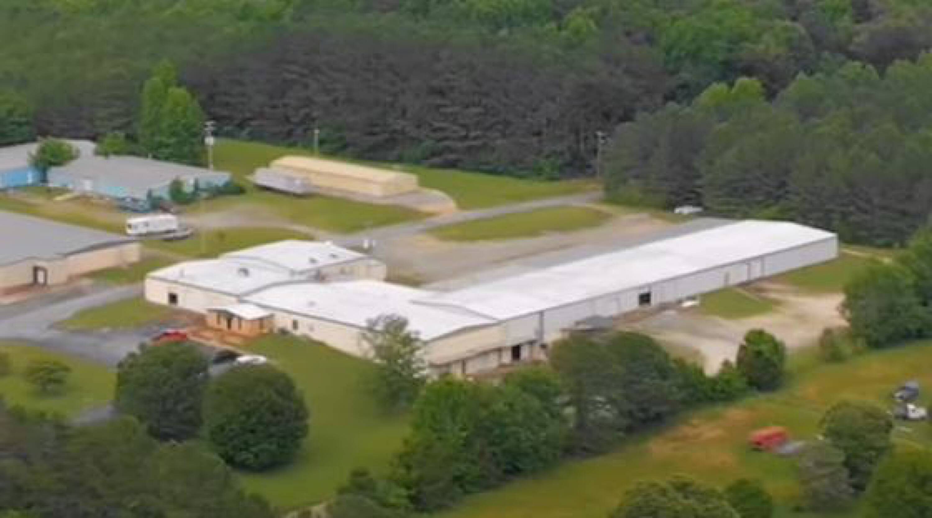 Henagar - 971 Andrew Lee Drive - Industrial