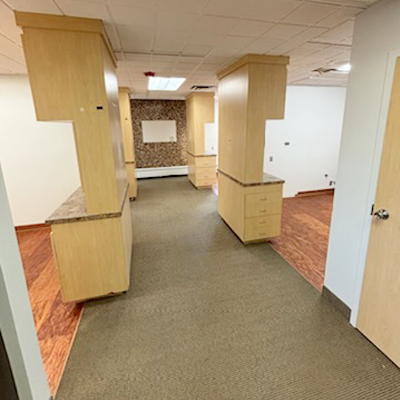 6789 Ridge Road, Parma, OH 44129