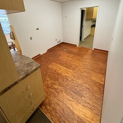 6789 Ridge Road, Parma, OH 44129