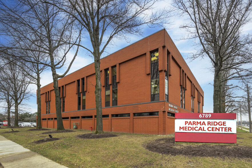 Parma Ridge Medical Center Suites Available