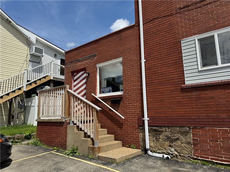 934 Wood Street, Latrobe, 934 Wood Street, Latrobe, PA 15650