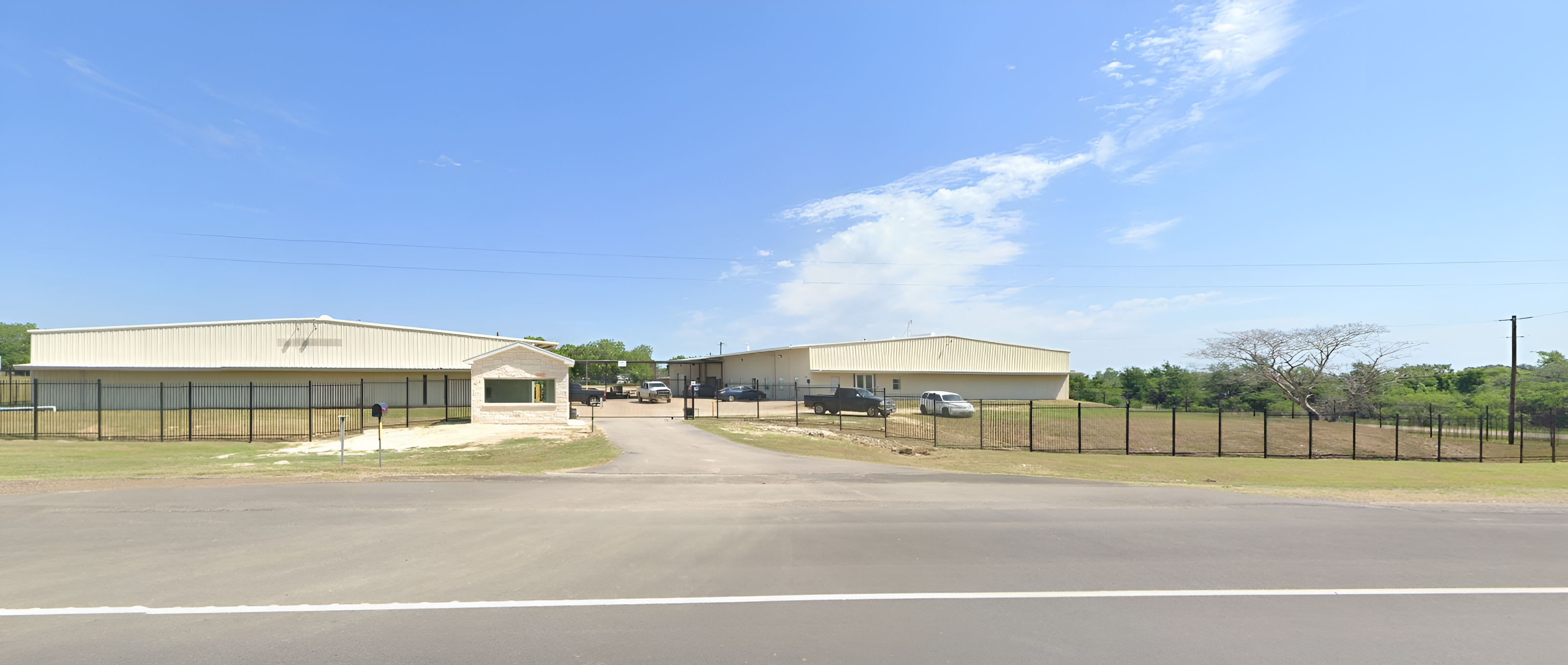 4146 W US Highway 79, Rockdale, TX 76567-5278, Milam County