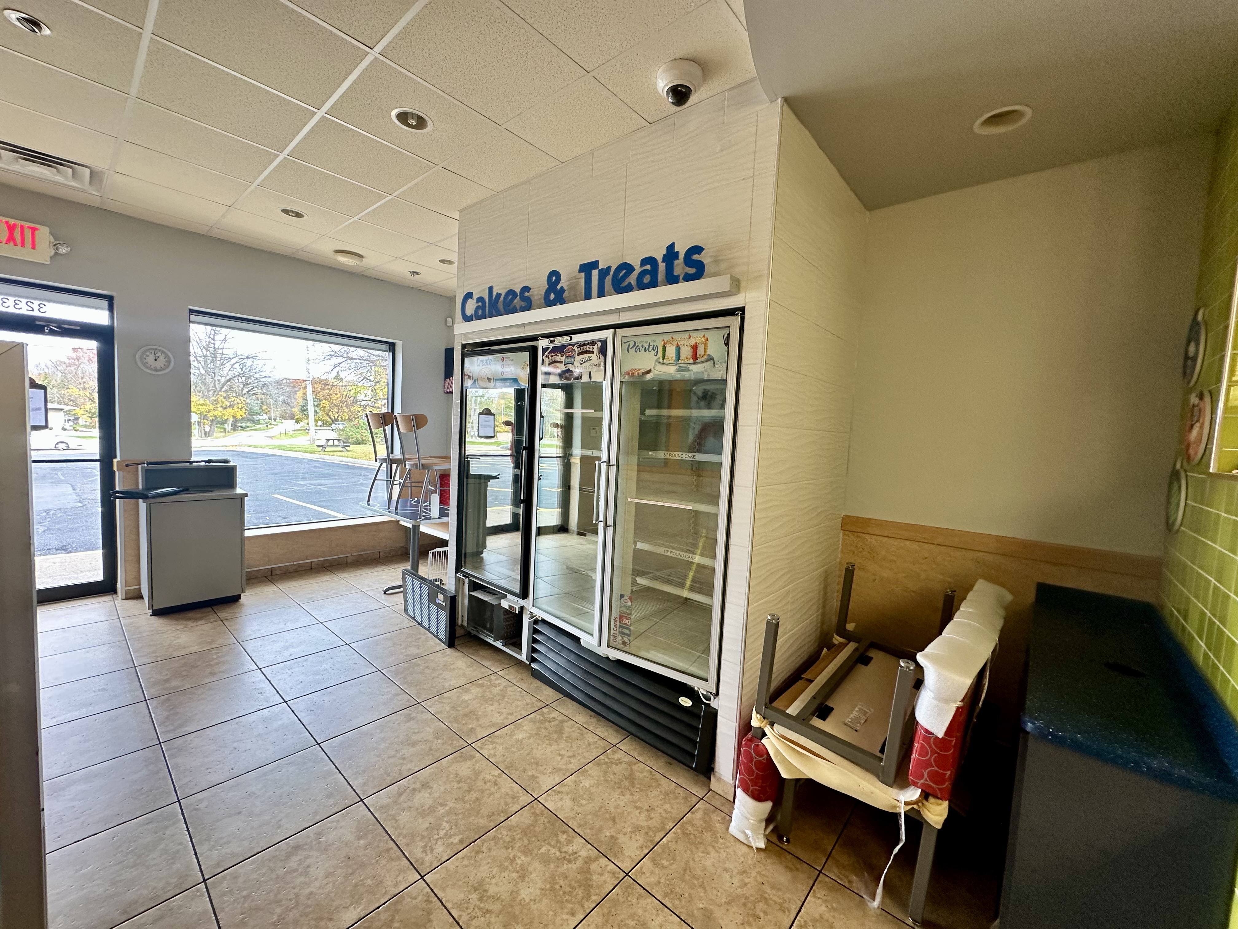Retail Drive Through on Saginaw Hwy Lansing, 3233 West Saginaw Street, Lansing, MI 48917