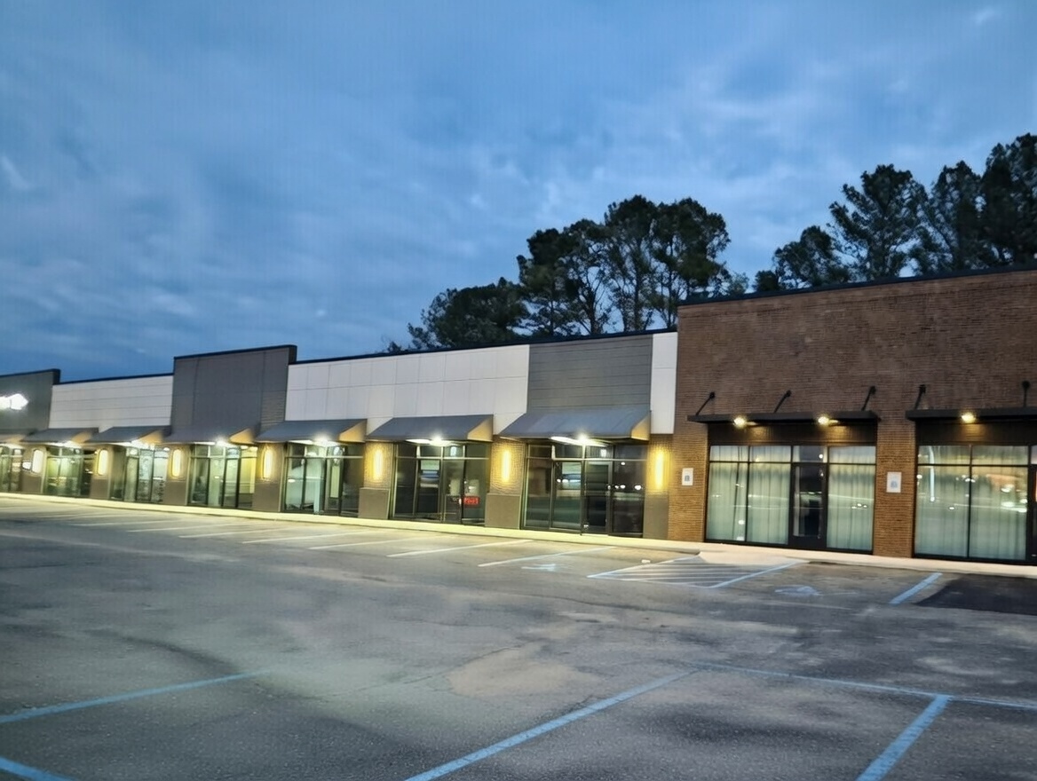 Huntsville - The Shops on Whitesburg