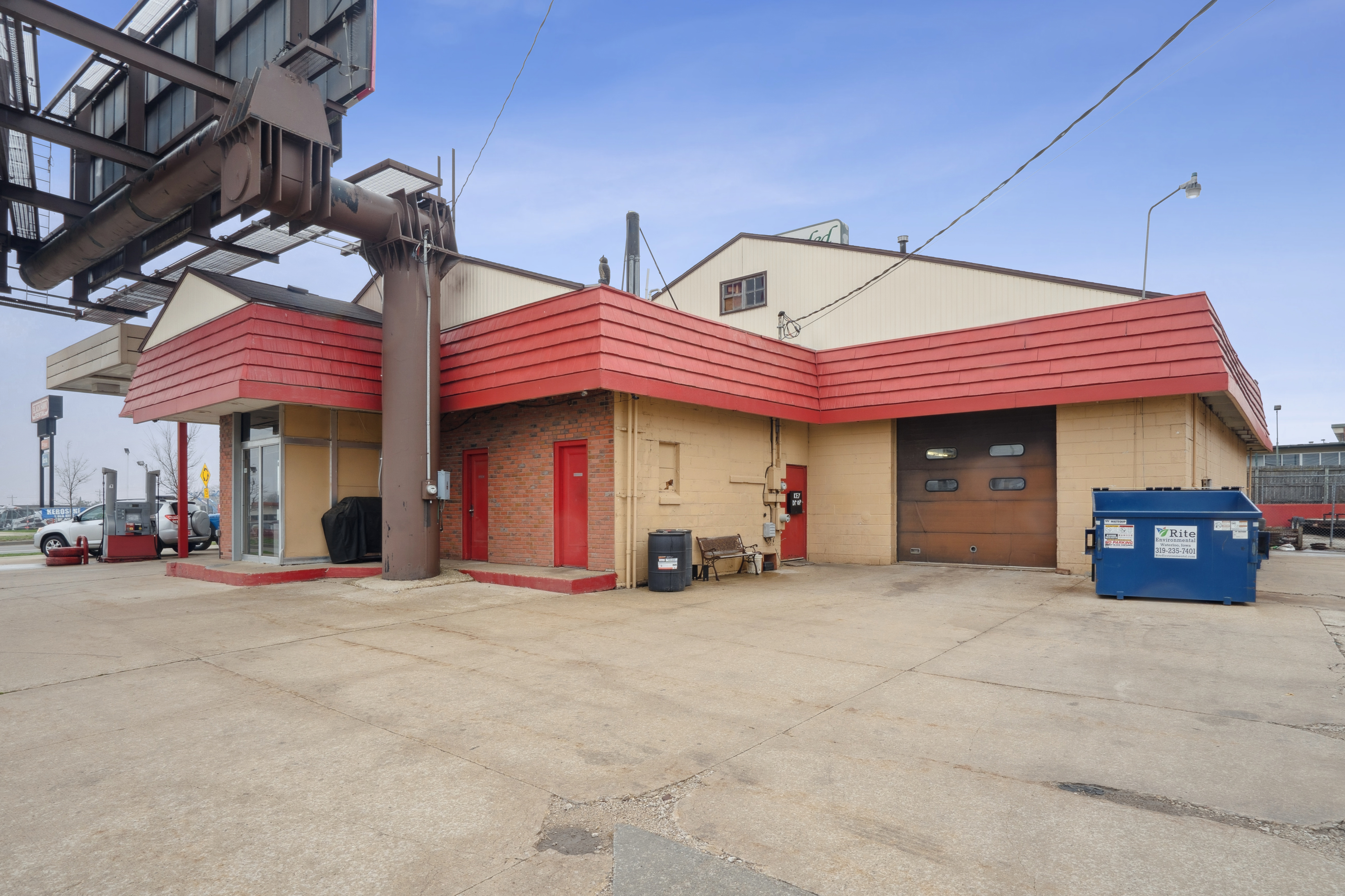 4326 University Avenue, 4326 University Avenue, Des Moines, IA 50311