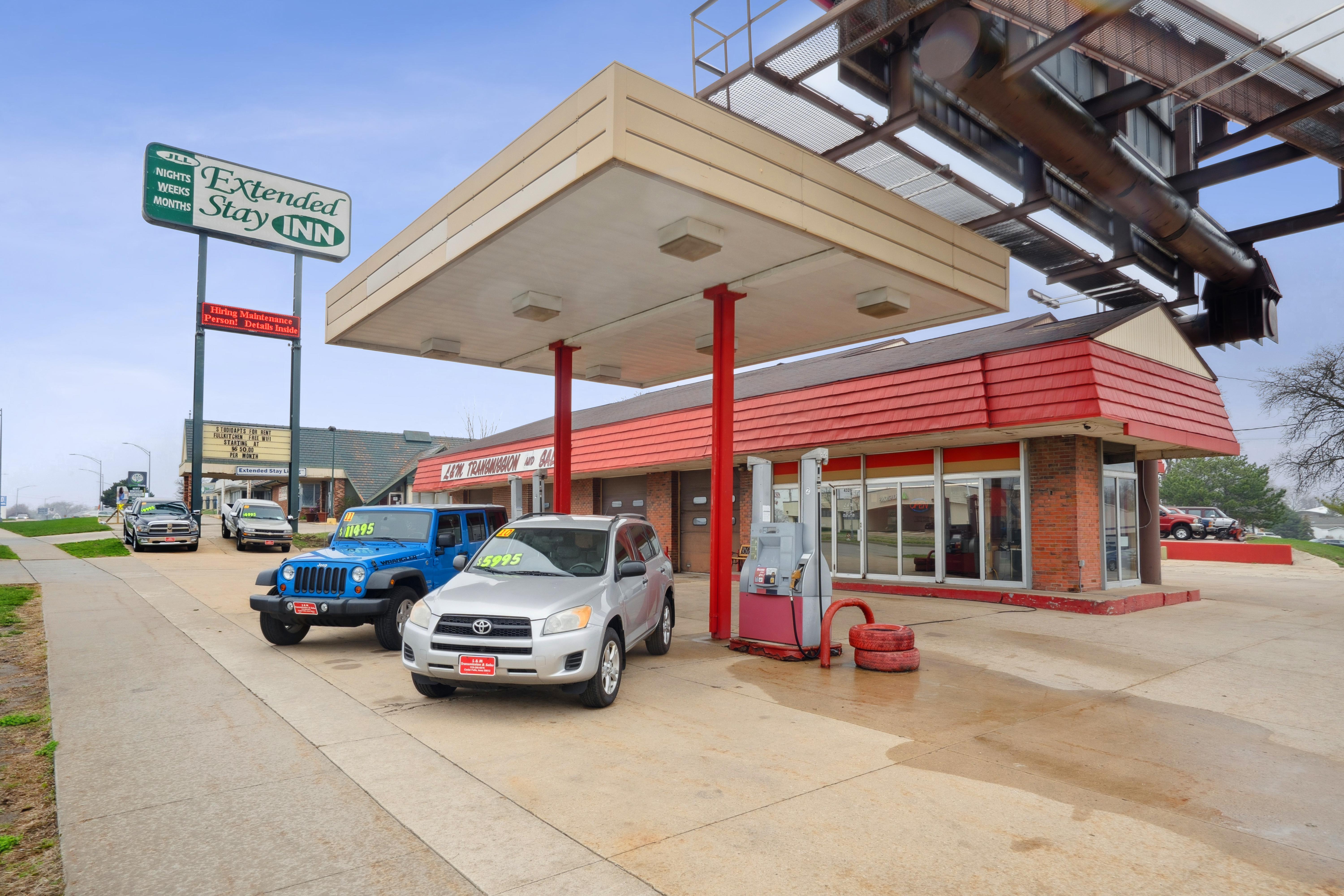 4326 University Avenue, 4326 University Avenue, Des Moines, IA 50311