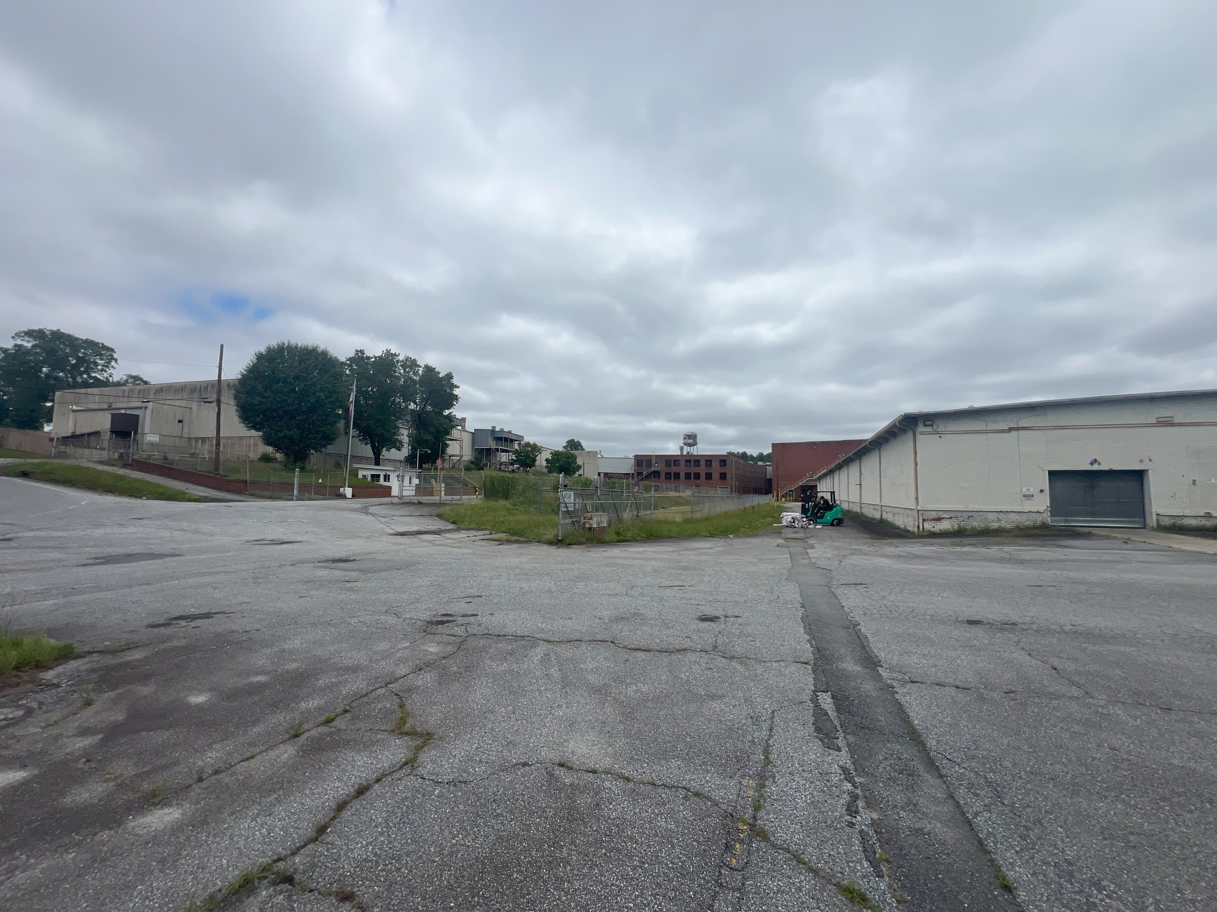 Lenoir - 800,000 SF , 315 Elizabeth Street Northwest, Lenoir, NC 28645