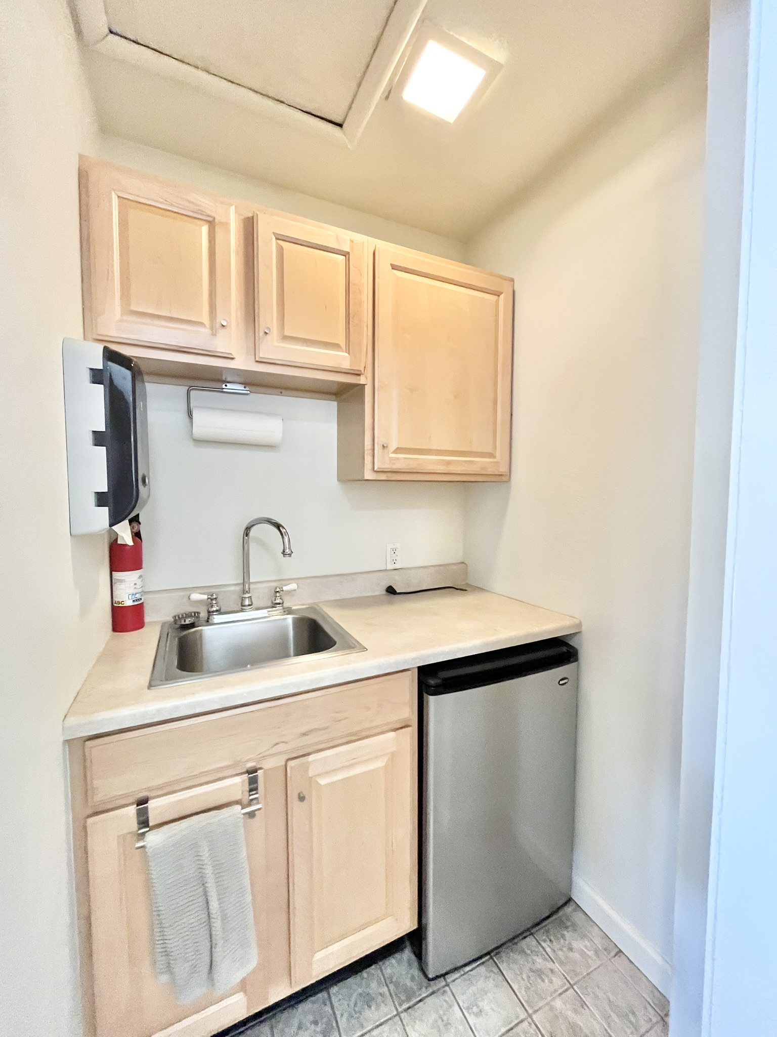 4901 Marconi Avenue, Carmichael, CA 95608