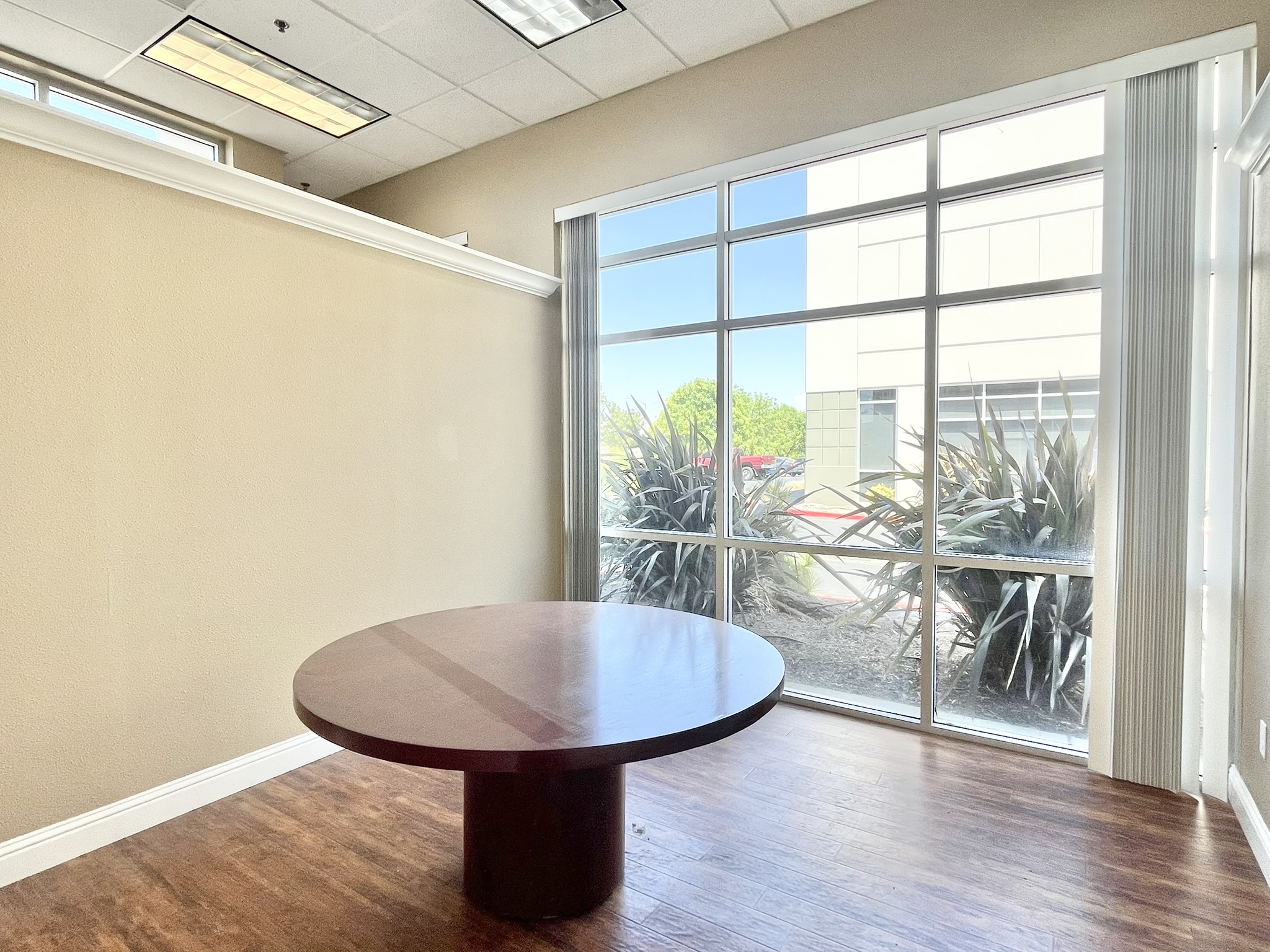 4794 Duckhorn Drive, Sacramento, CA 95834