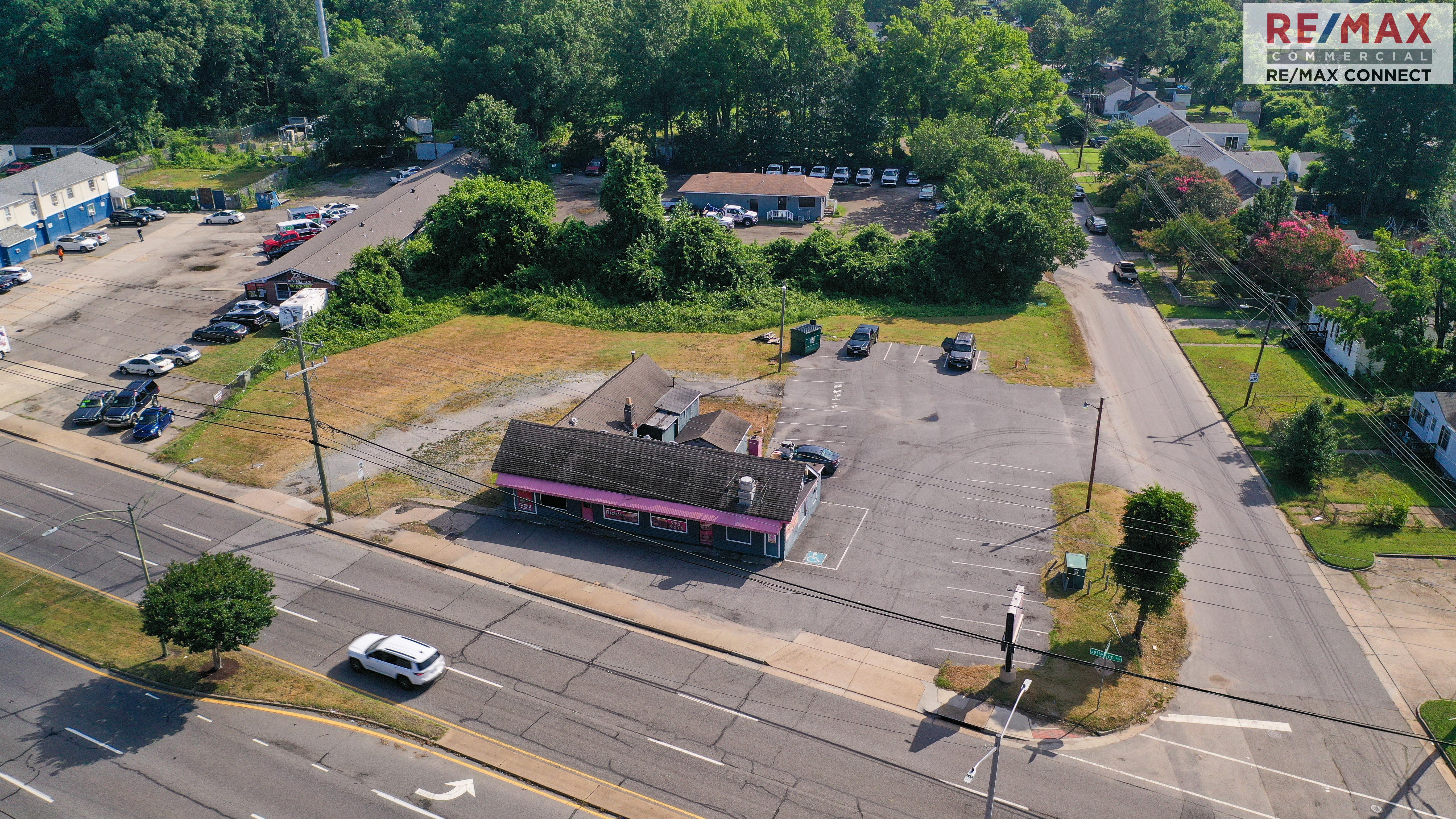 9900 Jefferson Avenue, 9900 Jefferson Avenue, Newport News, VA 23605