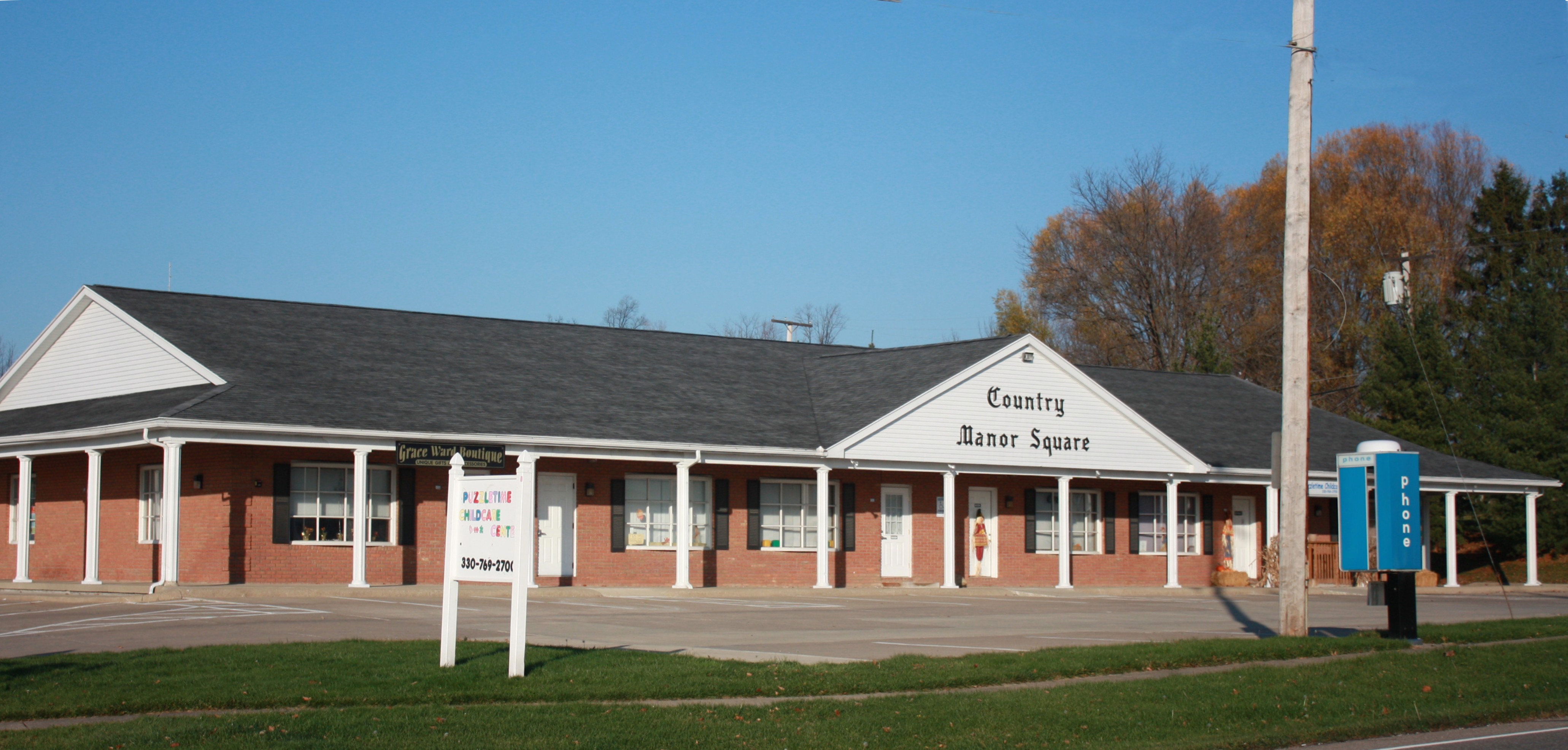 OFFICE/RETAIL SPACE AVAILABLE IN SEVILLE