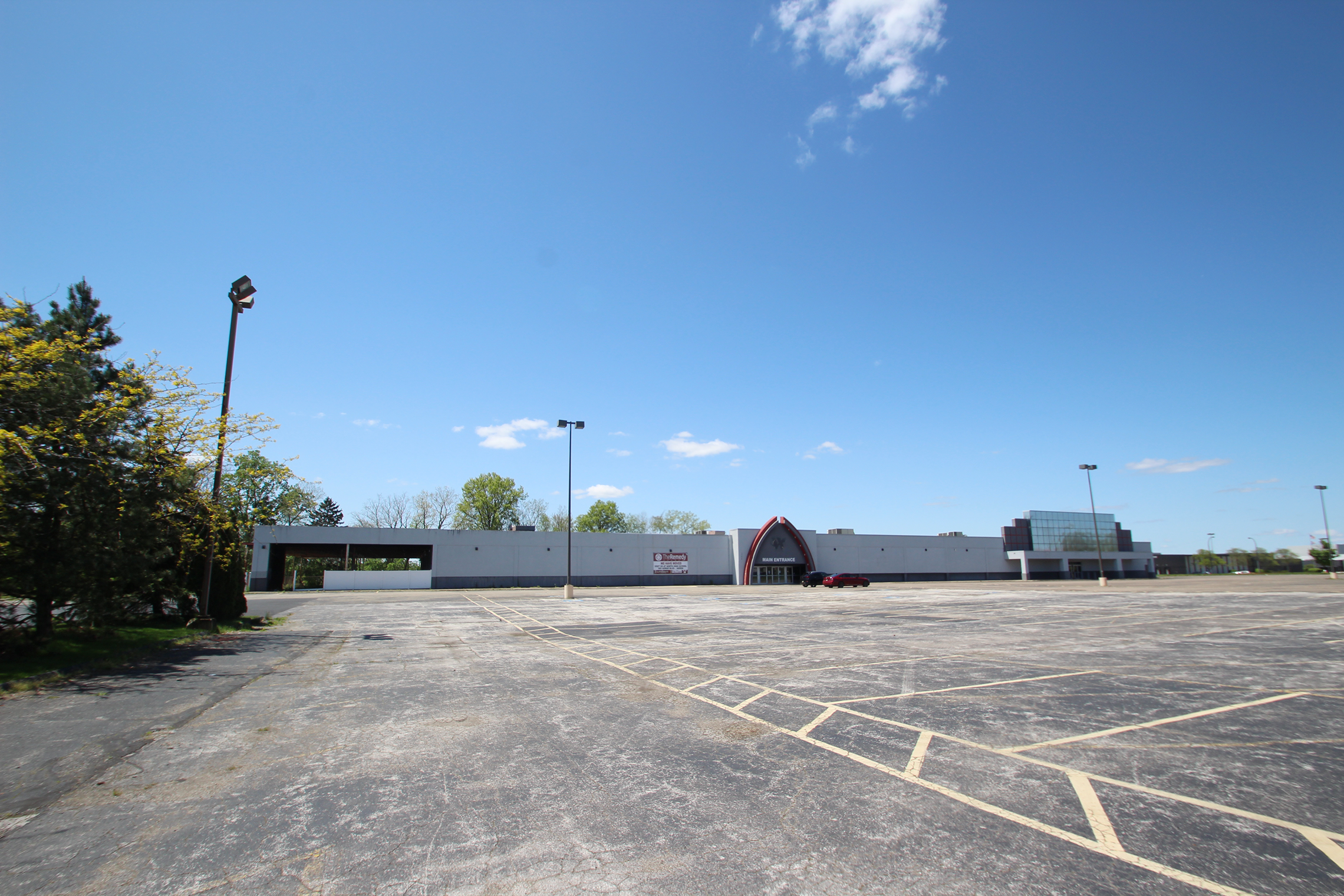 1700 Brittain Road, Akron, OH 44310