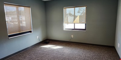 South Tampa Office Building — Sale in Tampa, FL, photo 3 of 8