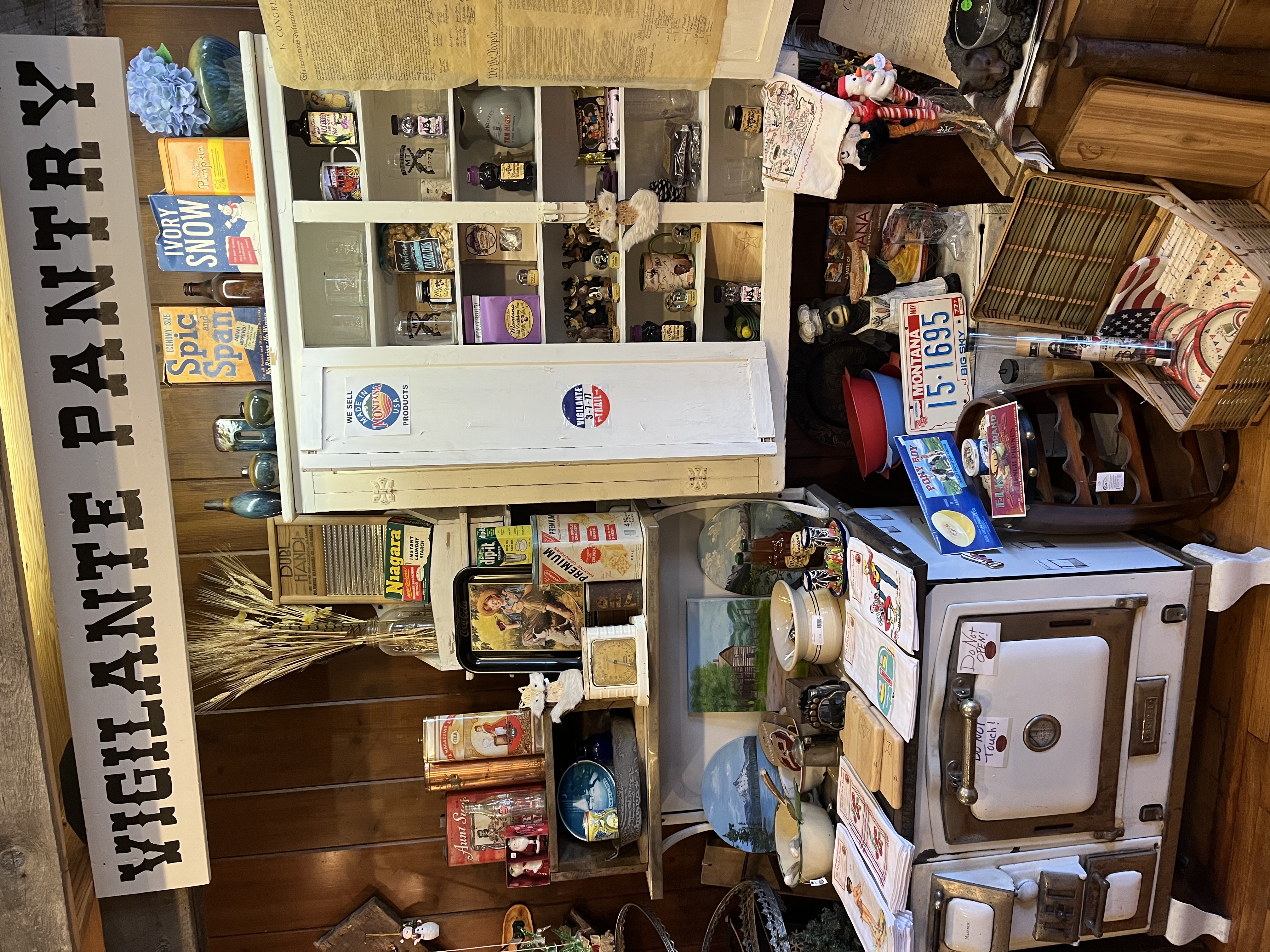 122 Wallace Street, Virginia City, MT 59755