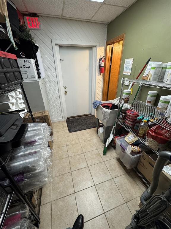 Retail Office Space - McFarland WI, 4802 Farwell Street, McFarland, WI 53558