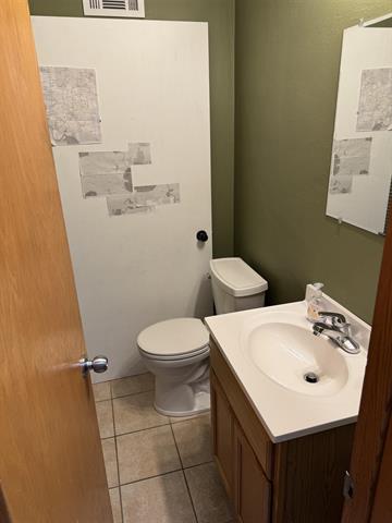 Retail Office Space - McFarland WI, 4802 Farwell Street, McFarland, WI 53558