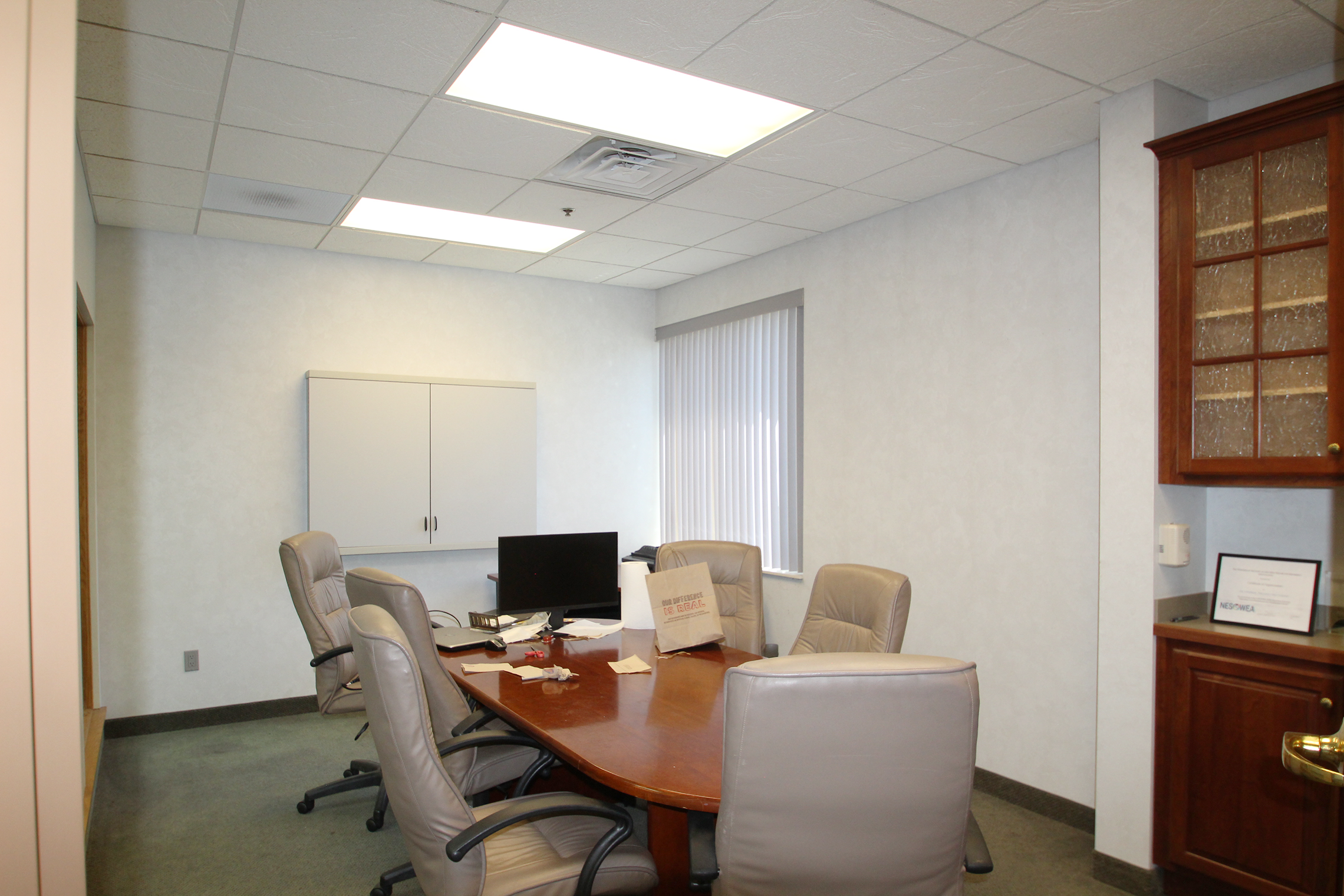 2557 Center Road, Hinckley, OH 44233