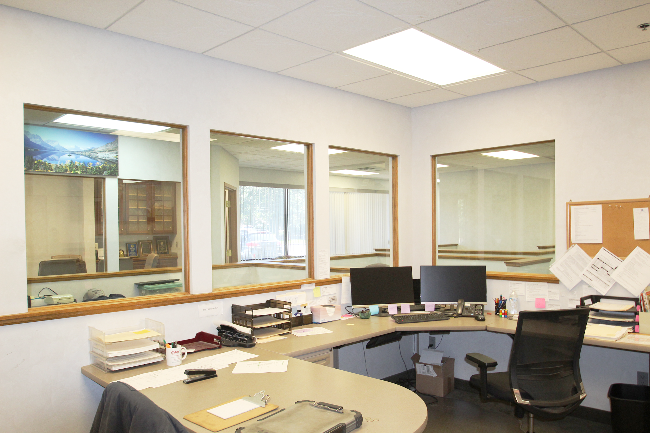 2557 Center Road, Hinckley, OH 44233