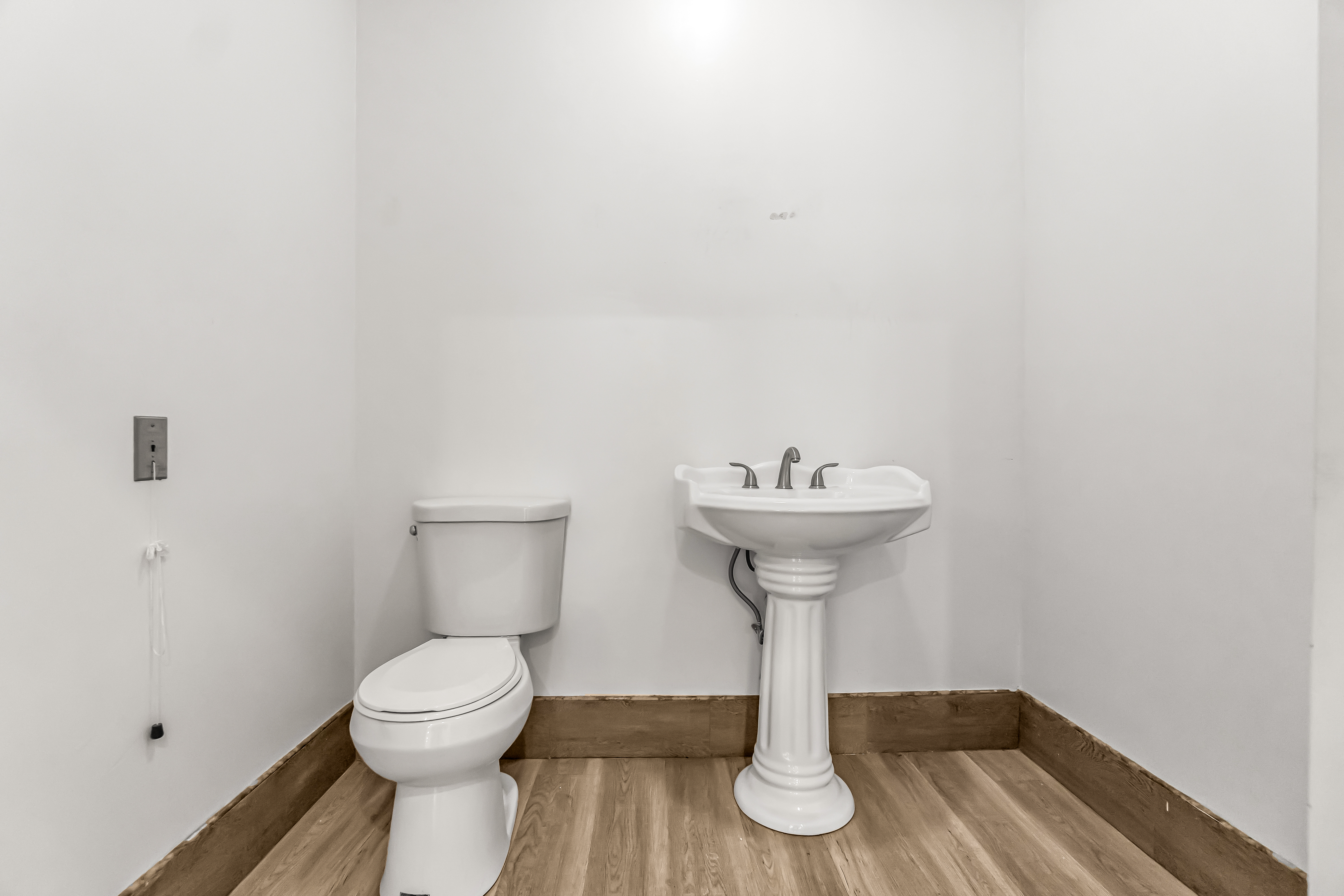 1296 State Street, New Haven, CT 06511