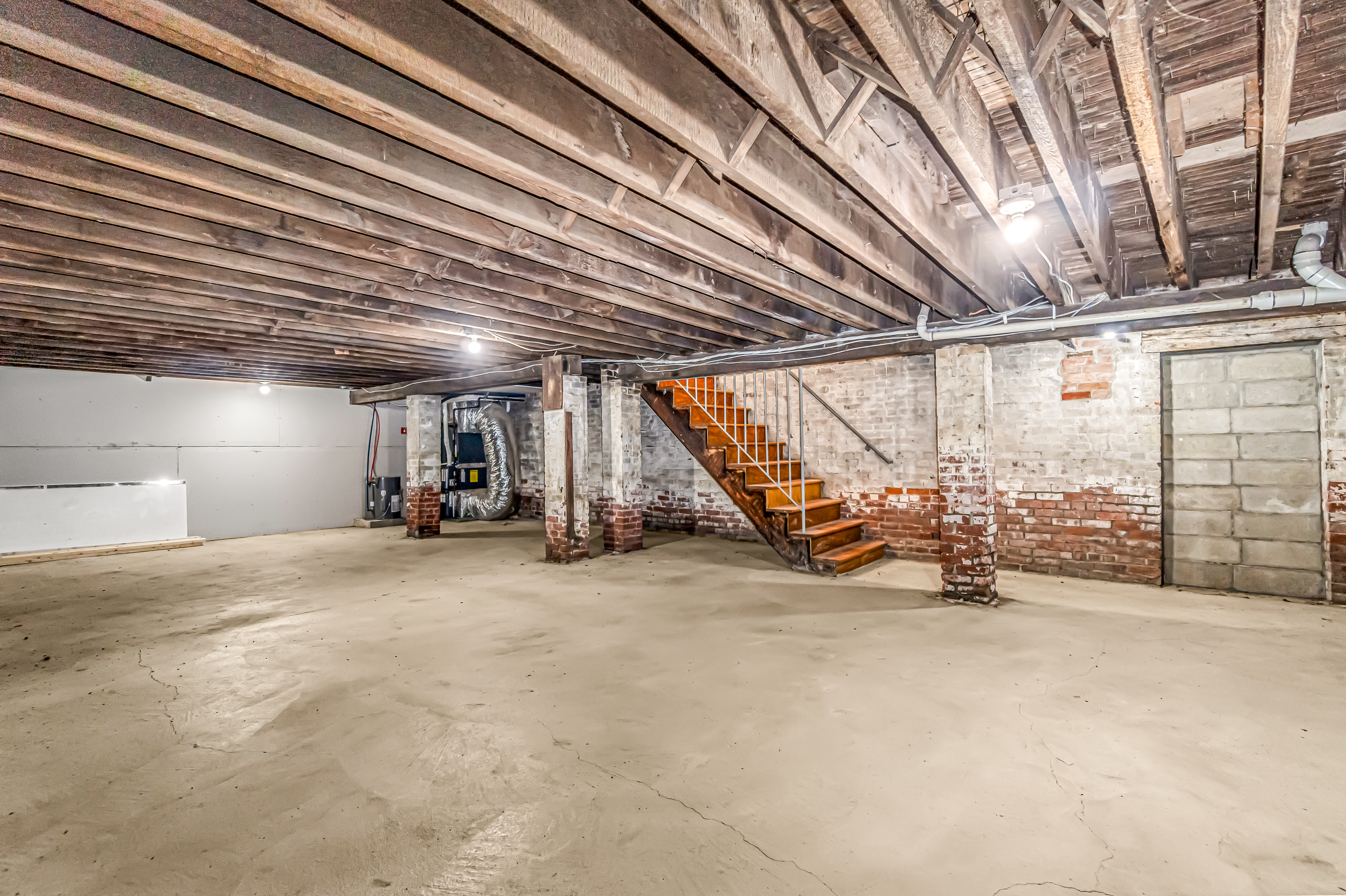 1296 State Street, New Haven, CT 06511