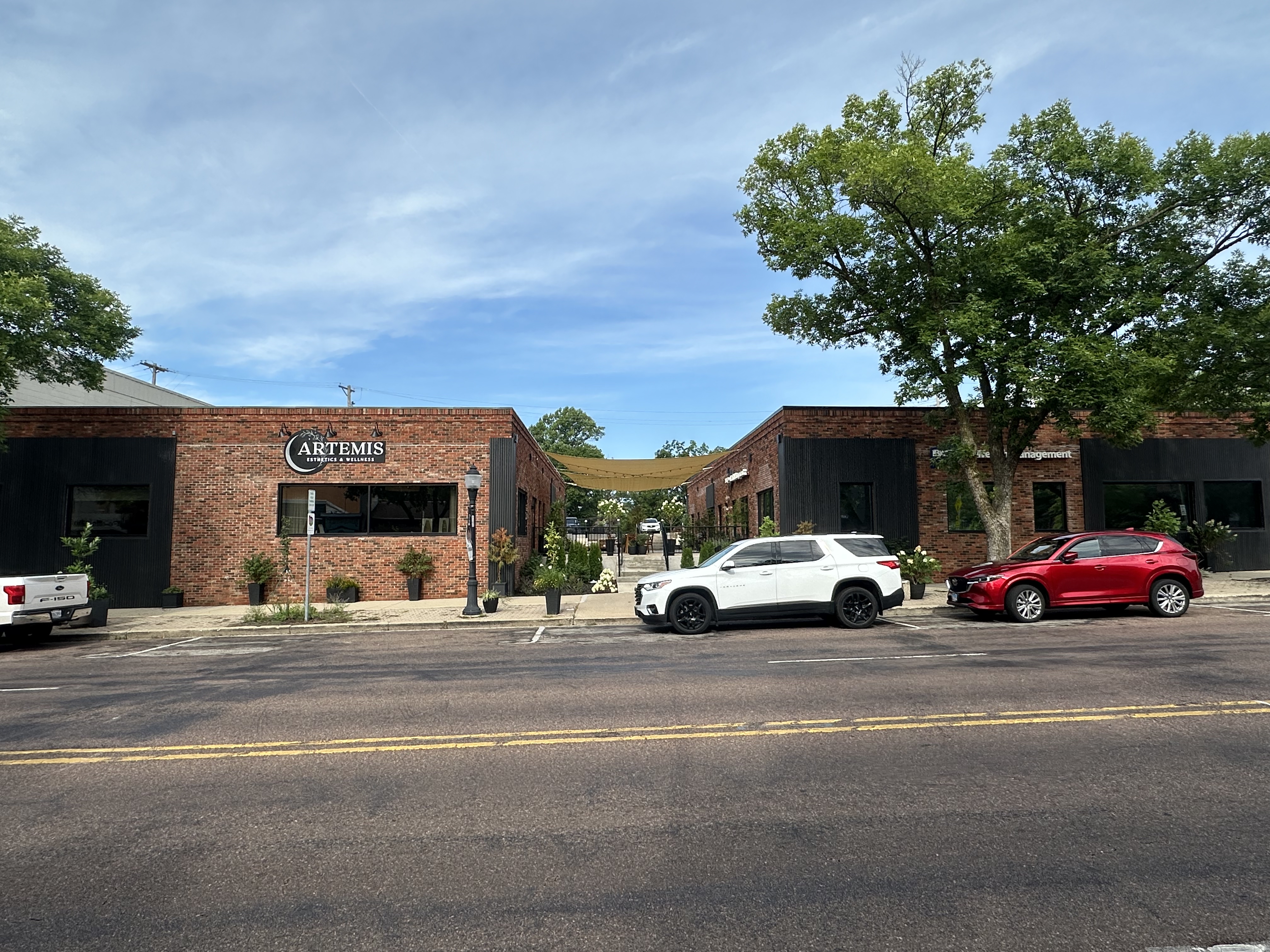 Prime Office / Retail @ Prospect Mall, 4615 N PROSPECT RD, Peoria Heights, IL 61616