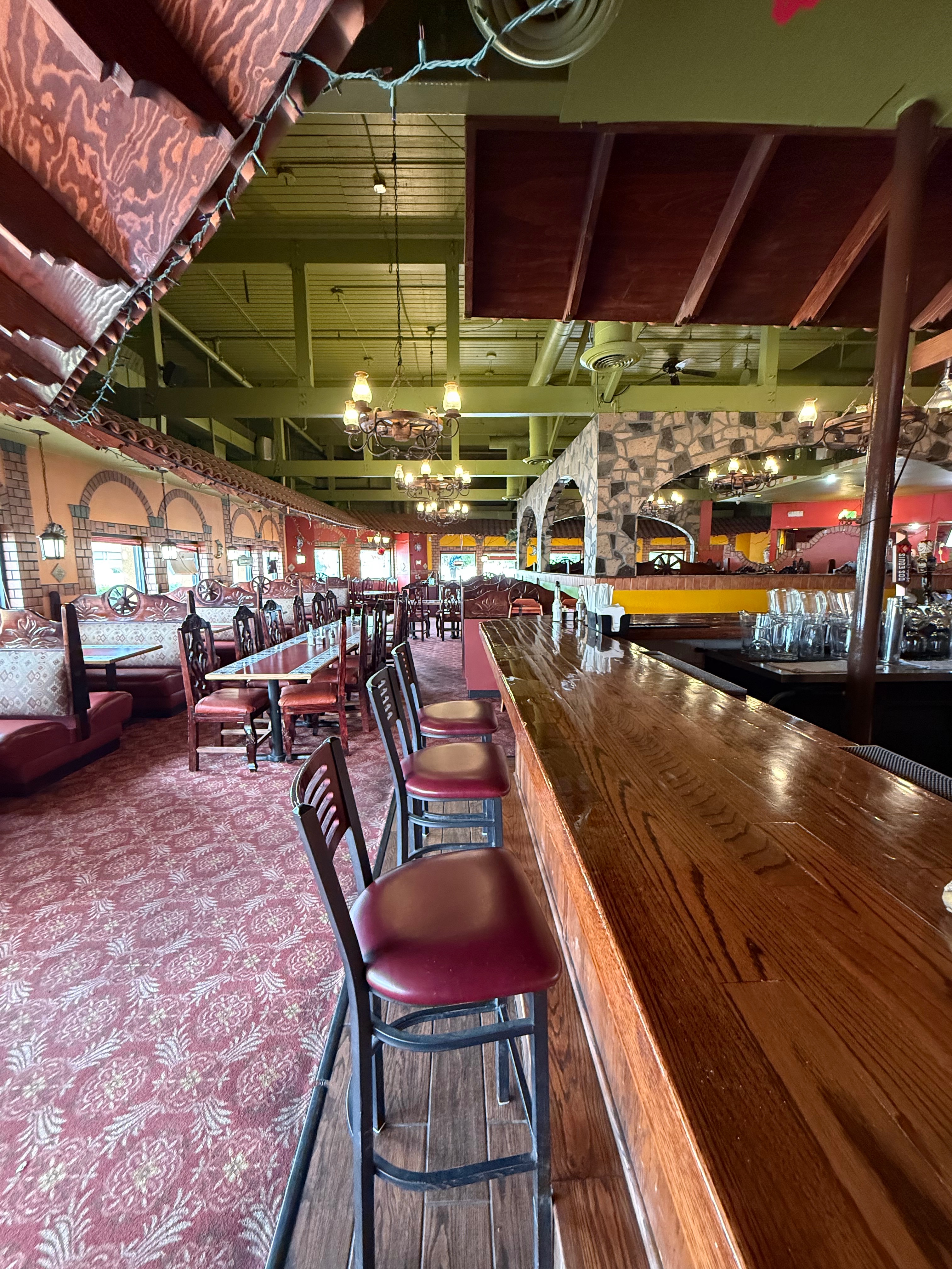 Turn-Key Restaurant Opportunity, 310 South Academy Boulevard, Colorado Springs, CO 80910