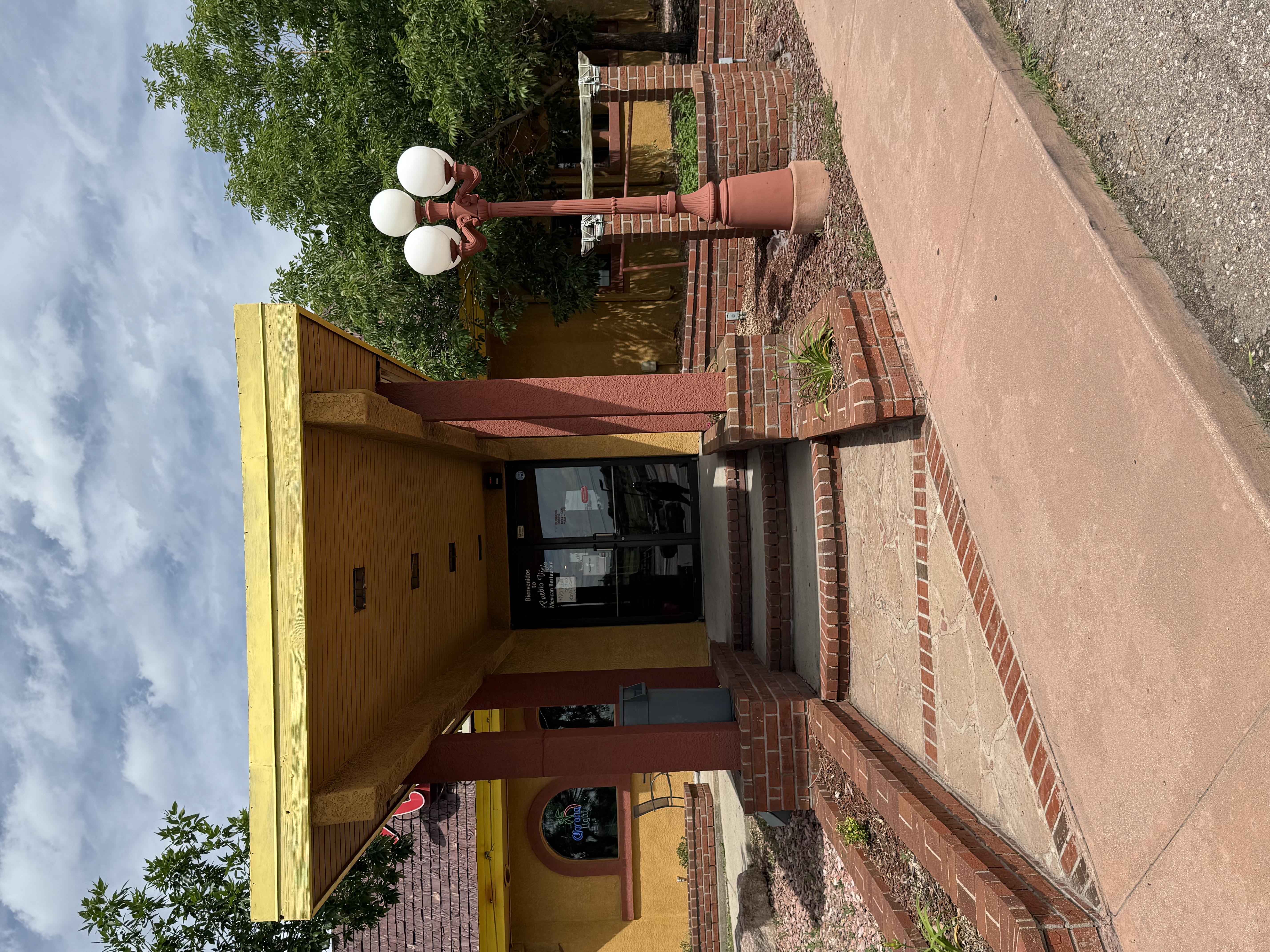Turn-Key Restaurant Opportunity, 310 South Academy Boulevard, Colorado Springs, CO 80910