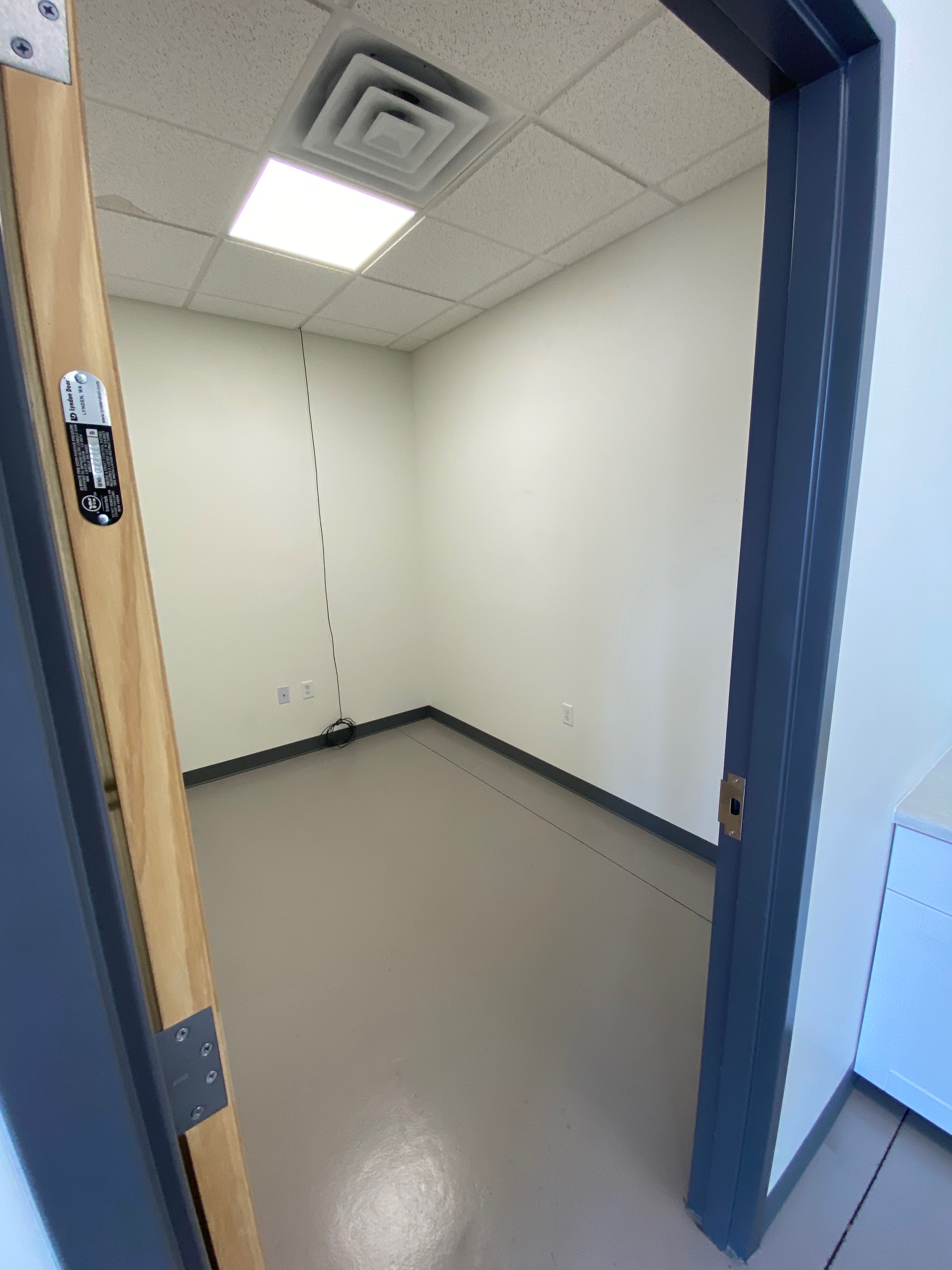 Light Industrial or Retail Space, 4320 Barnes Road, Colorado Springs, CO 80917