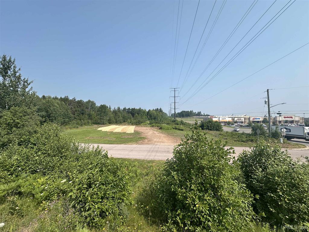 420 Brickyard, 420 Brickyard Road, Marquette, MI 49855