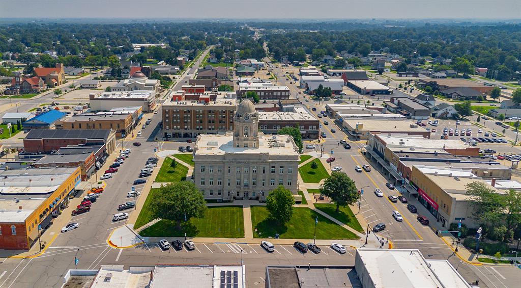 Historic Mixed-Use Commercial Building | Former Salvation Army Citadel | 219 North 2nd Avenue West | Newton, IA, 219 North 2nd Avenue West, Newton, IA 50208