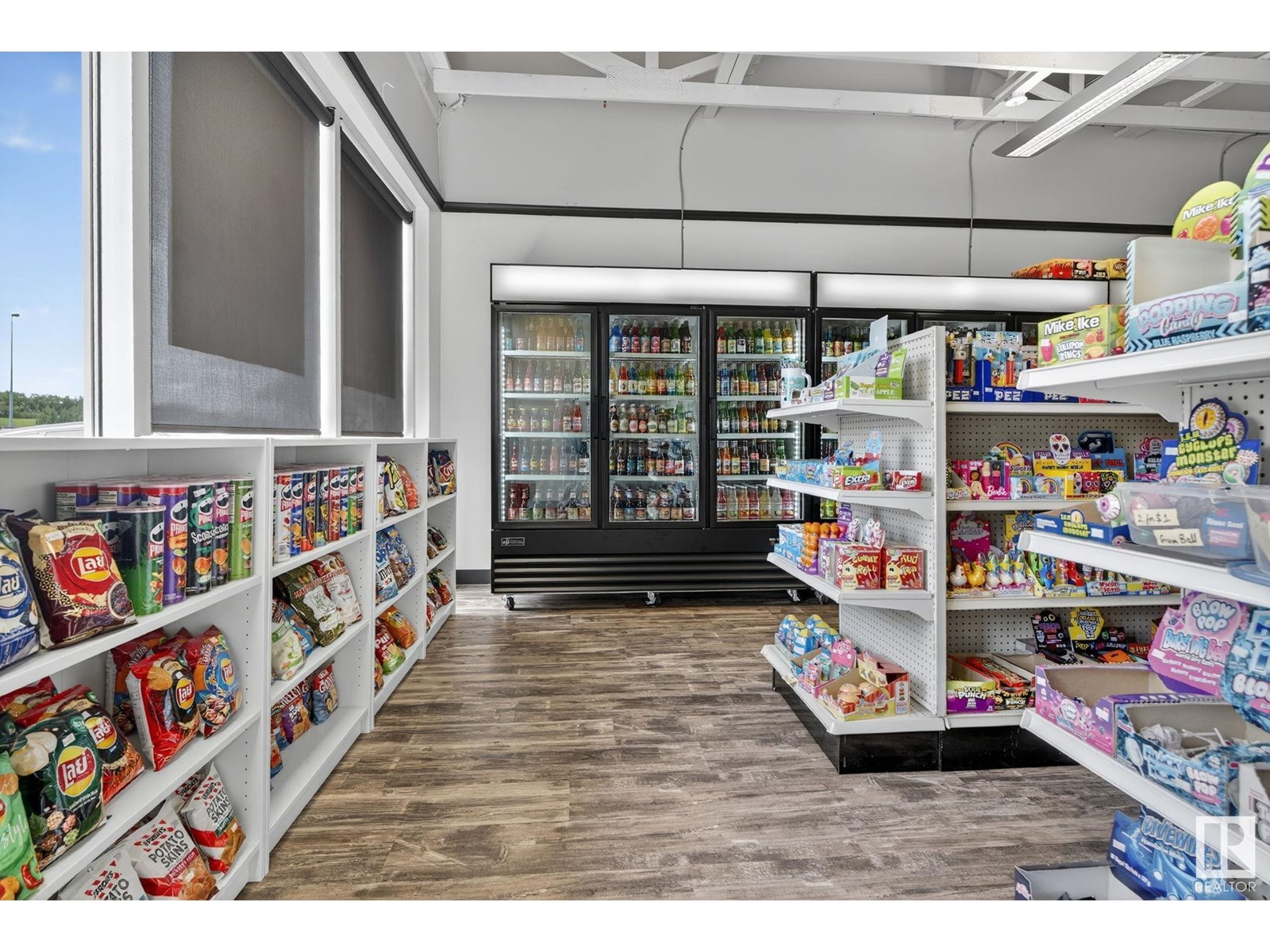 Sweet Retail Opportunity, Edmonton, AB, Canada