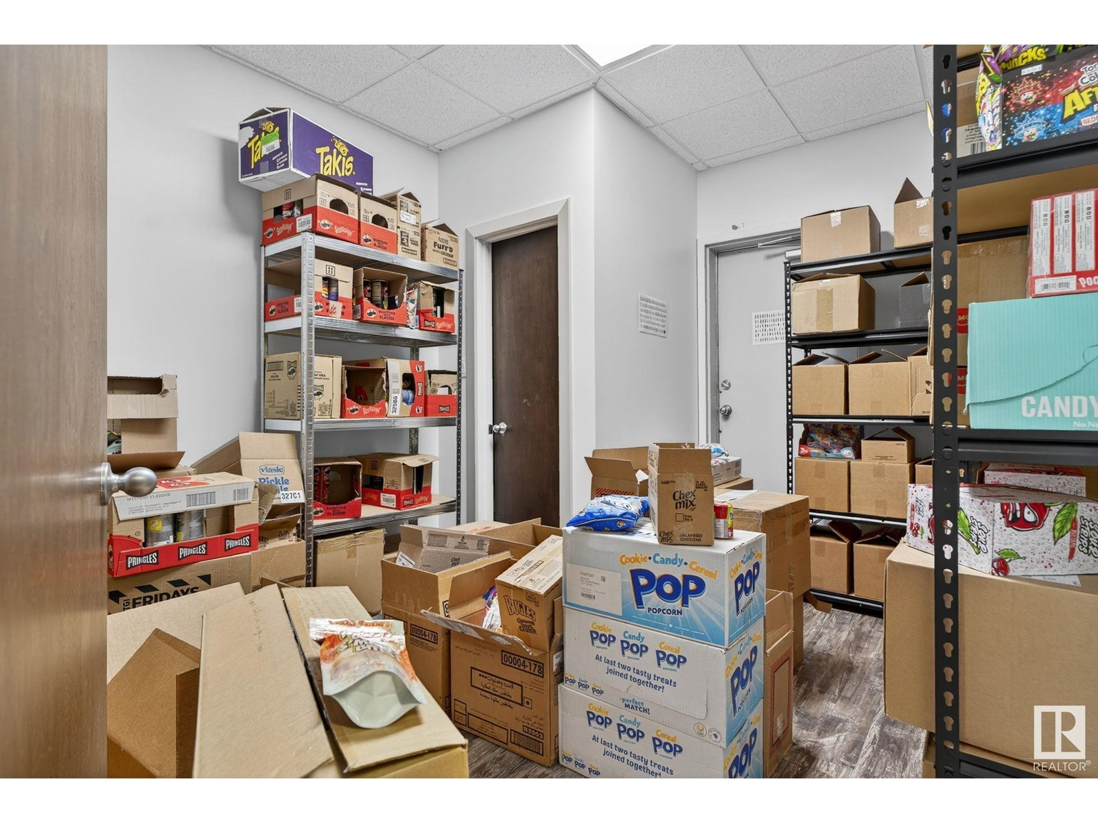 Sweet Retail Opportunity, Edmonton, AB, Canada