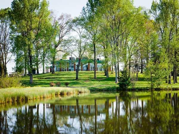 Farmville Golf Course