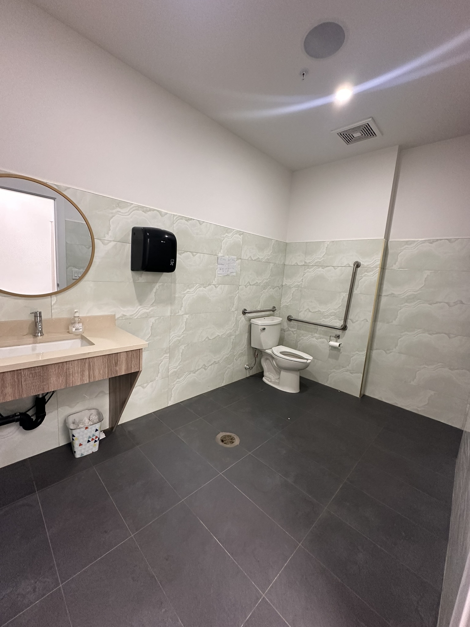 3710 Townline Road, Abbotsford, BC V2T 0G6, Canada
