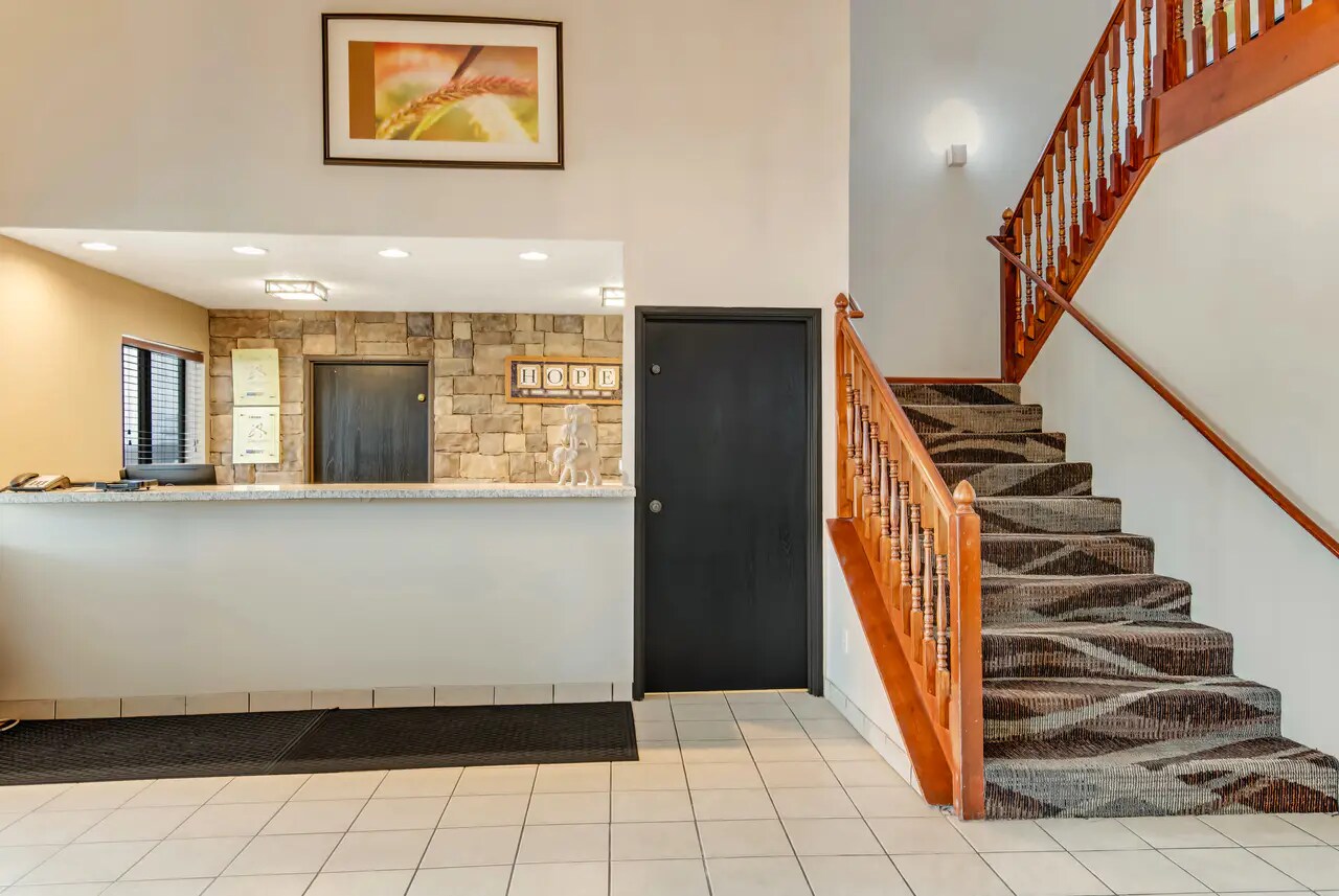 800 Senate Avenue, Red Oak, IA 51566