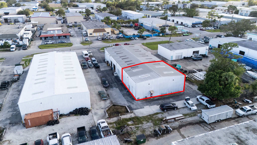 3235 Southeast Dominica Terrace, Stuart, FL 34997