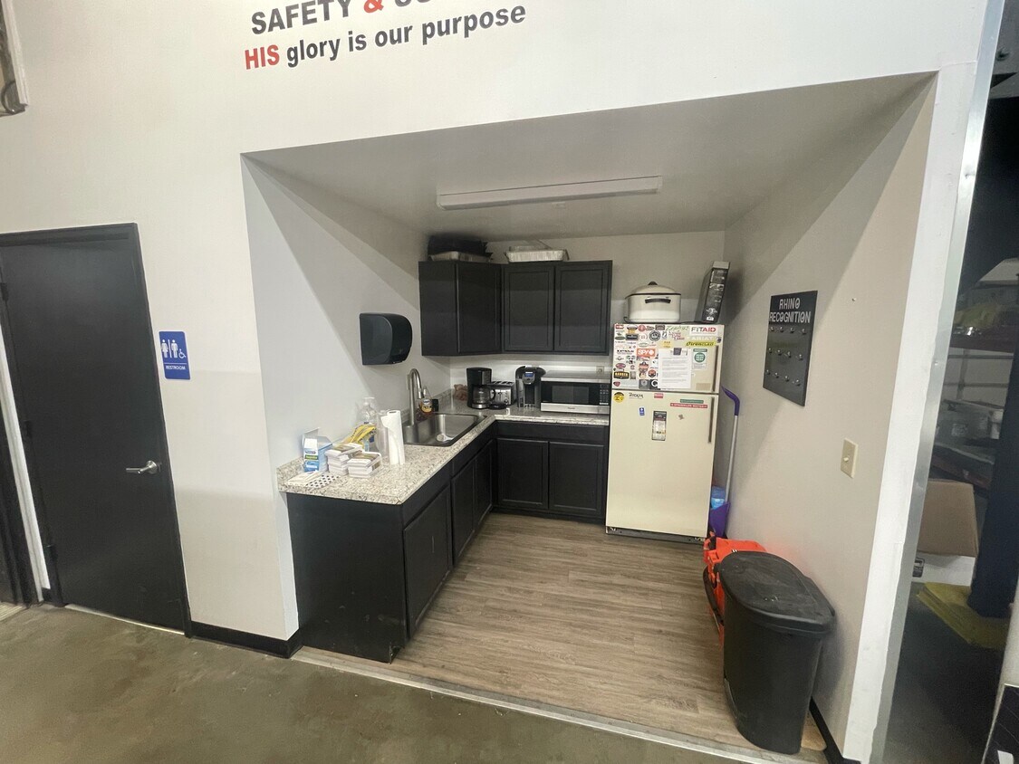 128 30th Street, Greeley, CO 80631