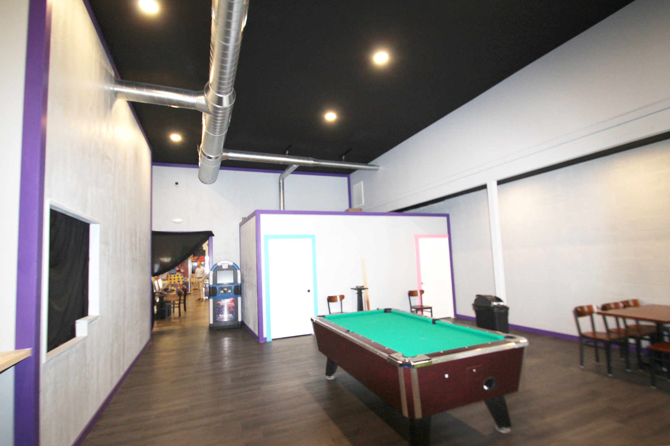 Completely Renovated Two-Unit Retail Building in Downtown Wadsworth, 129 Broad Street, Wadsworth, OH 44281