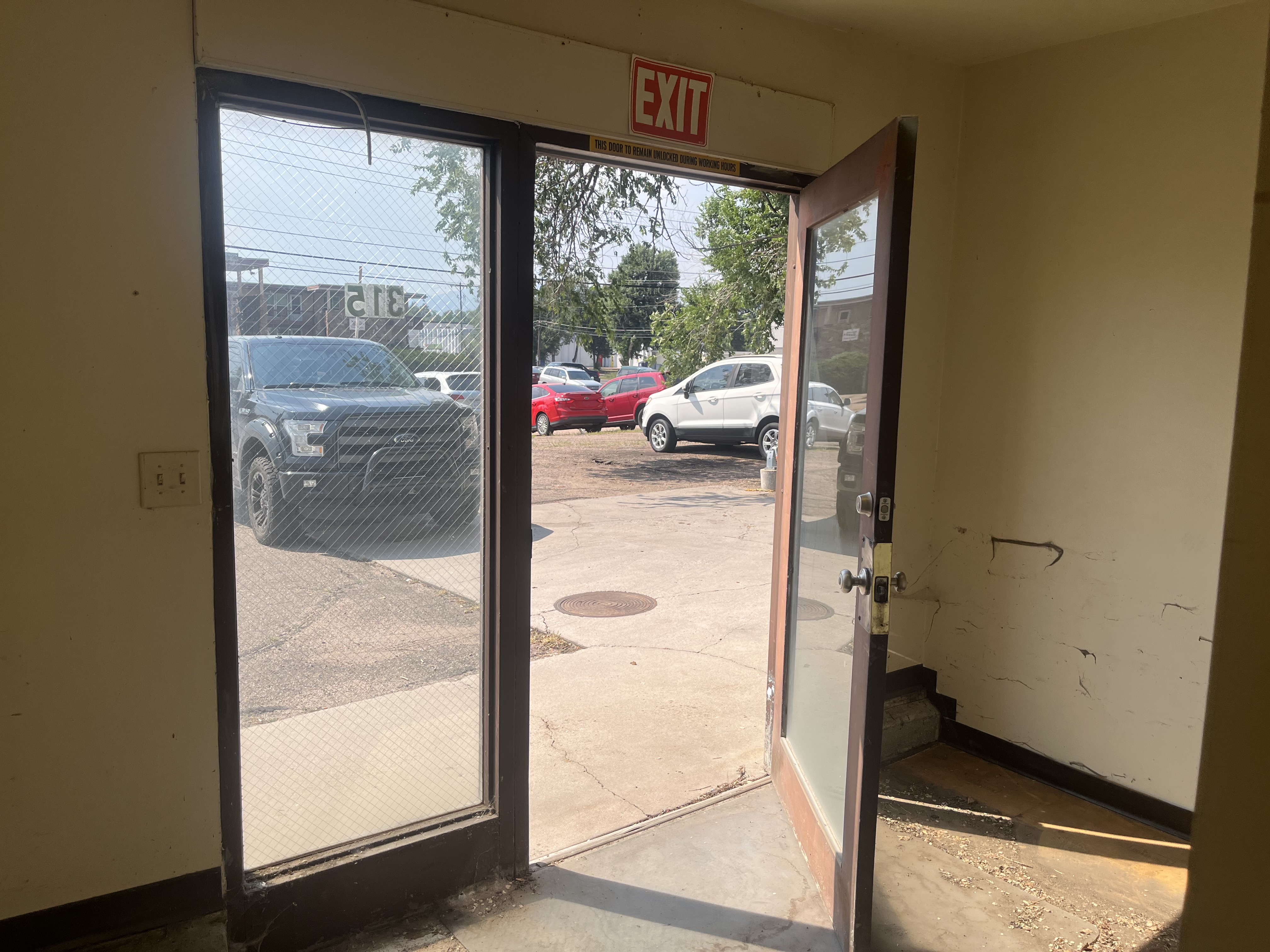 Light Industrial Building, 315 Prairie Road, Colorado Springs, CO 80909