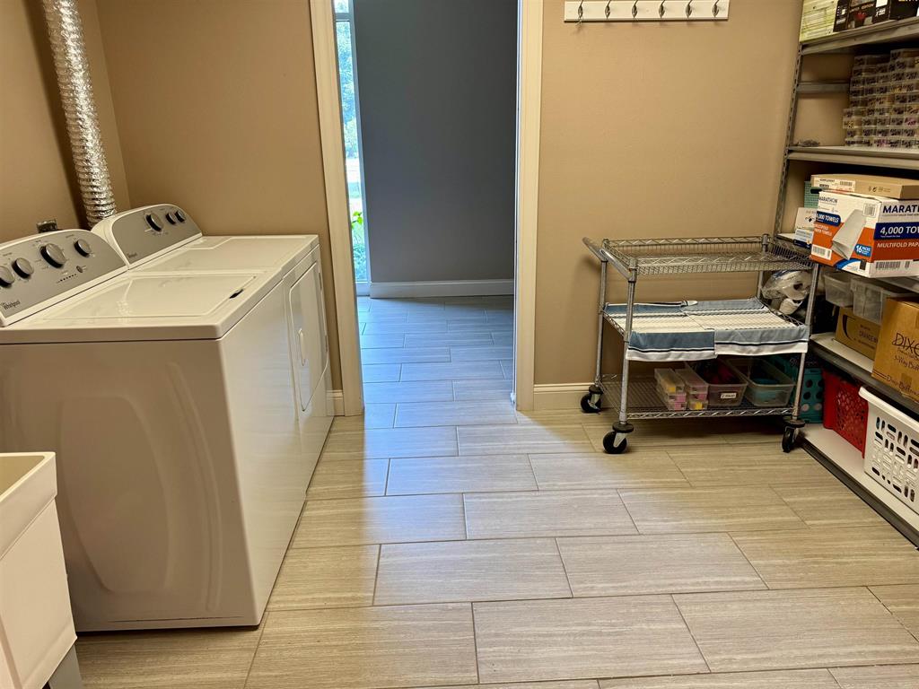 Westside Commercial Condo, 8201 Mayo Drive, Madison, WI 53719